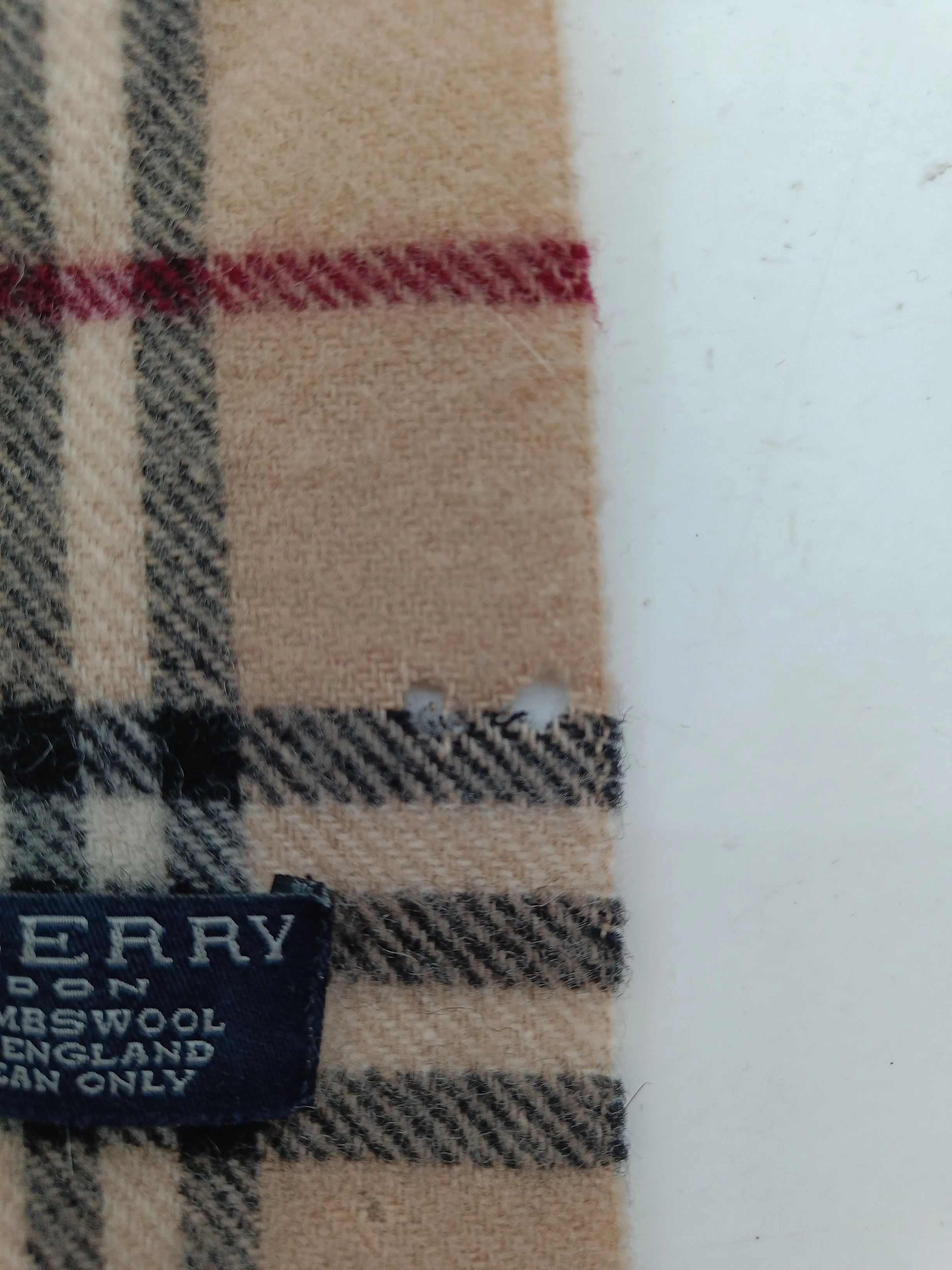 Burberry Men's Scarf Cream Checkered 100% Wool Scarf - Image 5