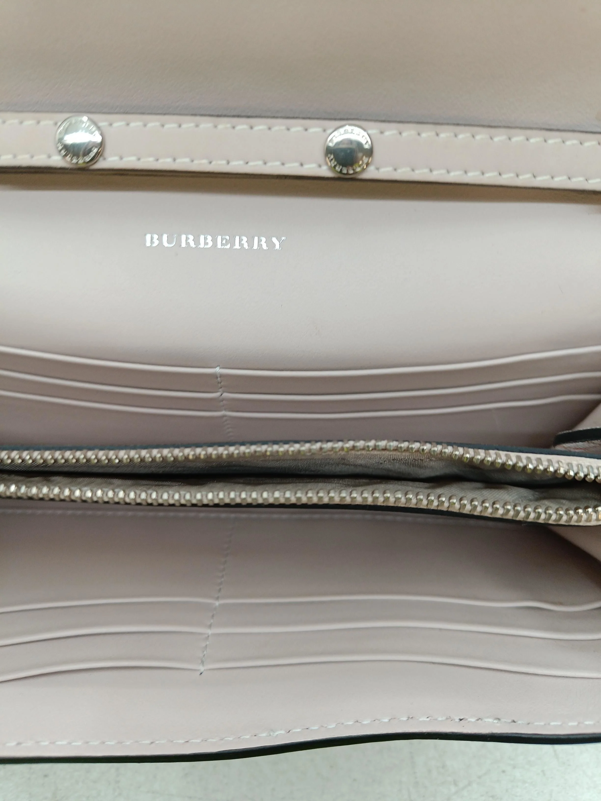 Burberry Women's Bag Multi Checkered 100% Leather Crossbody - Image 4