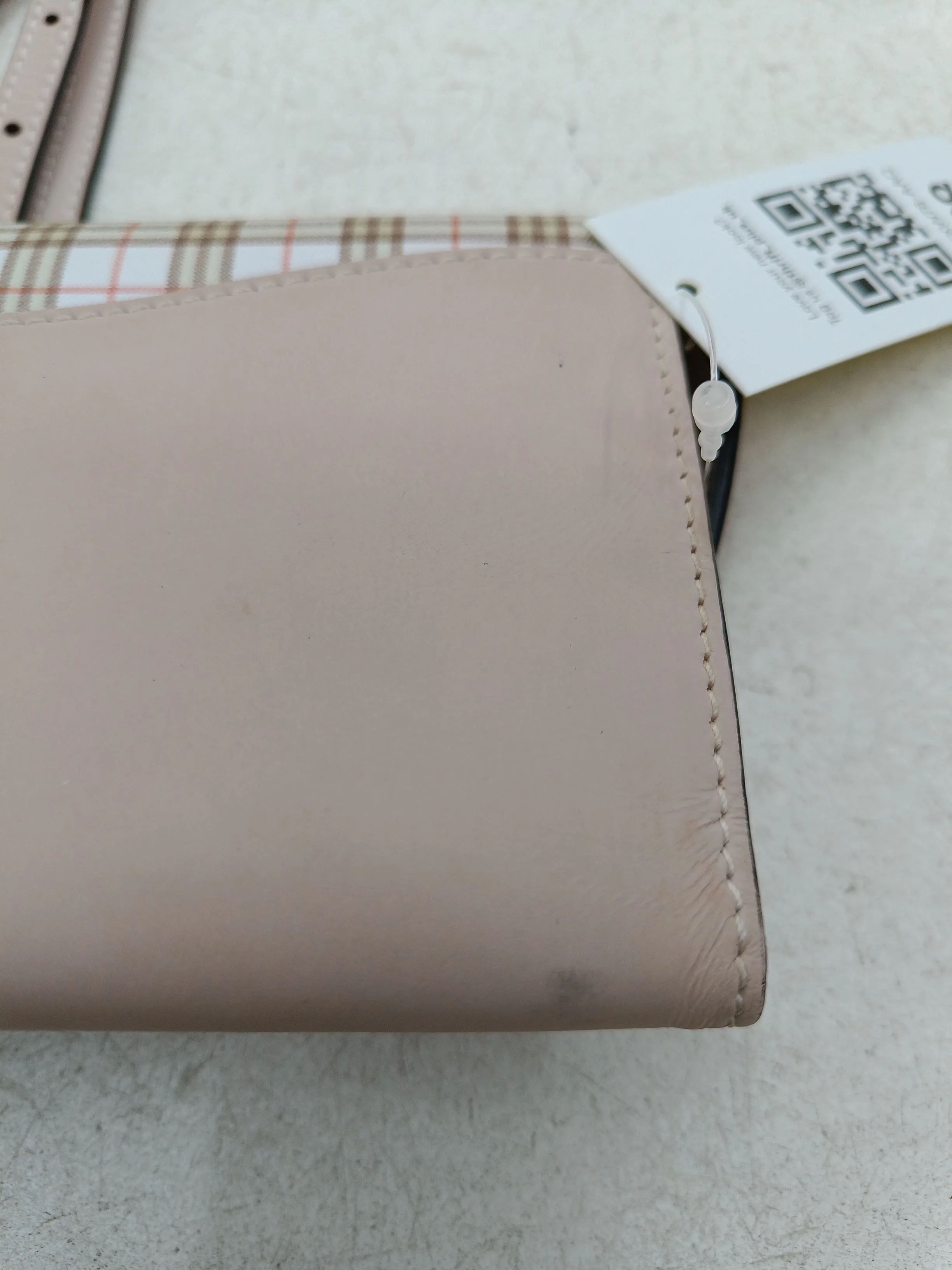 Burberry Women's Bag Multi Checkered 100% Leather Crossbody - Image 5