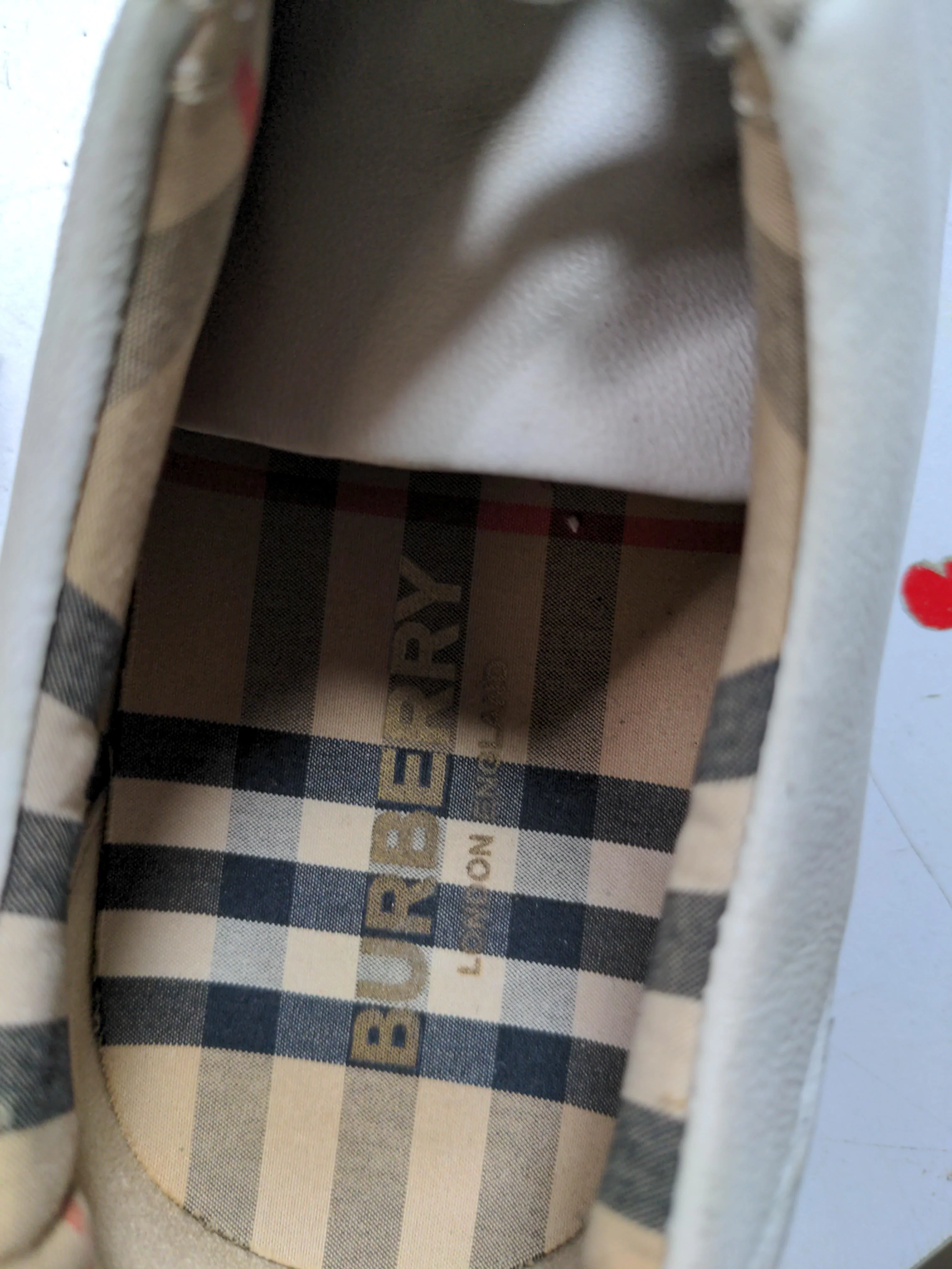 Burberry Women's Trainers EU40 in White - Image 10