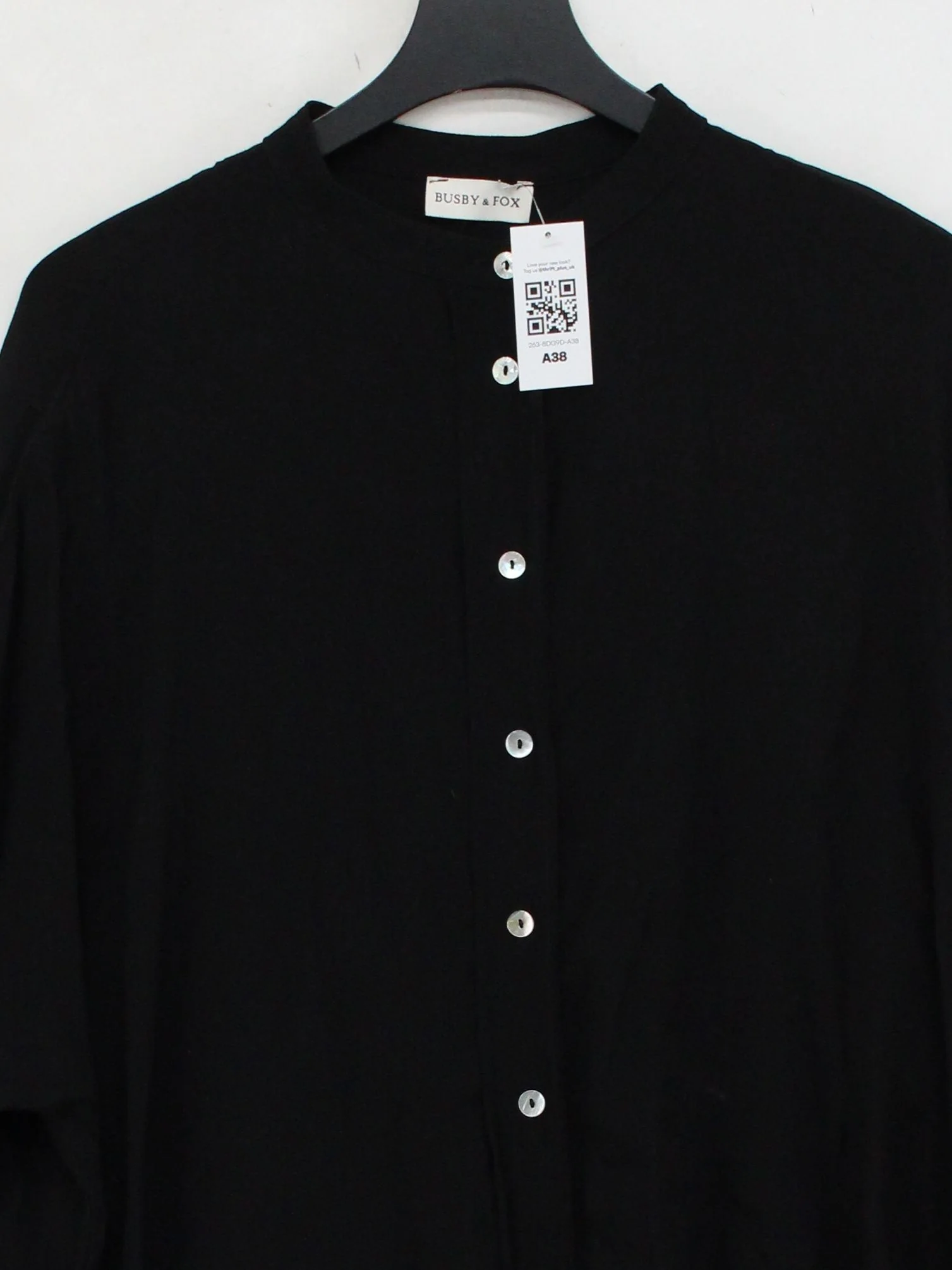 Busby & Fox Women's Shirt L Black 100% Viscose 3/4 Sleeve Collared Basic - Image 3