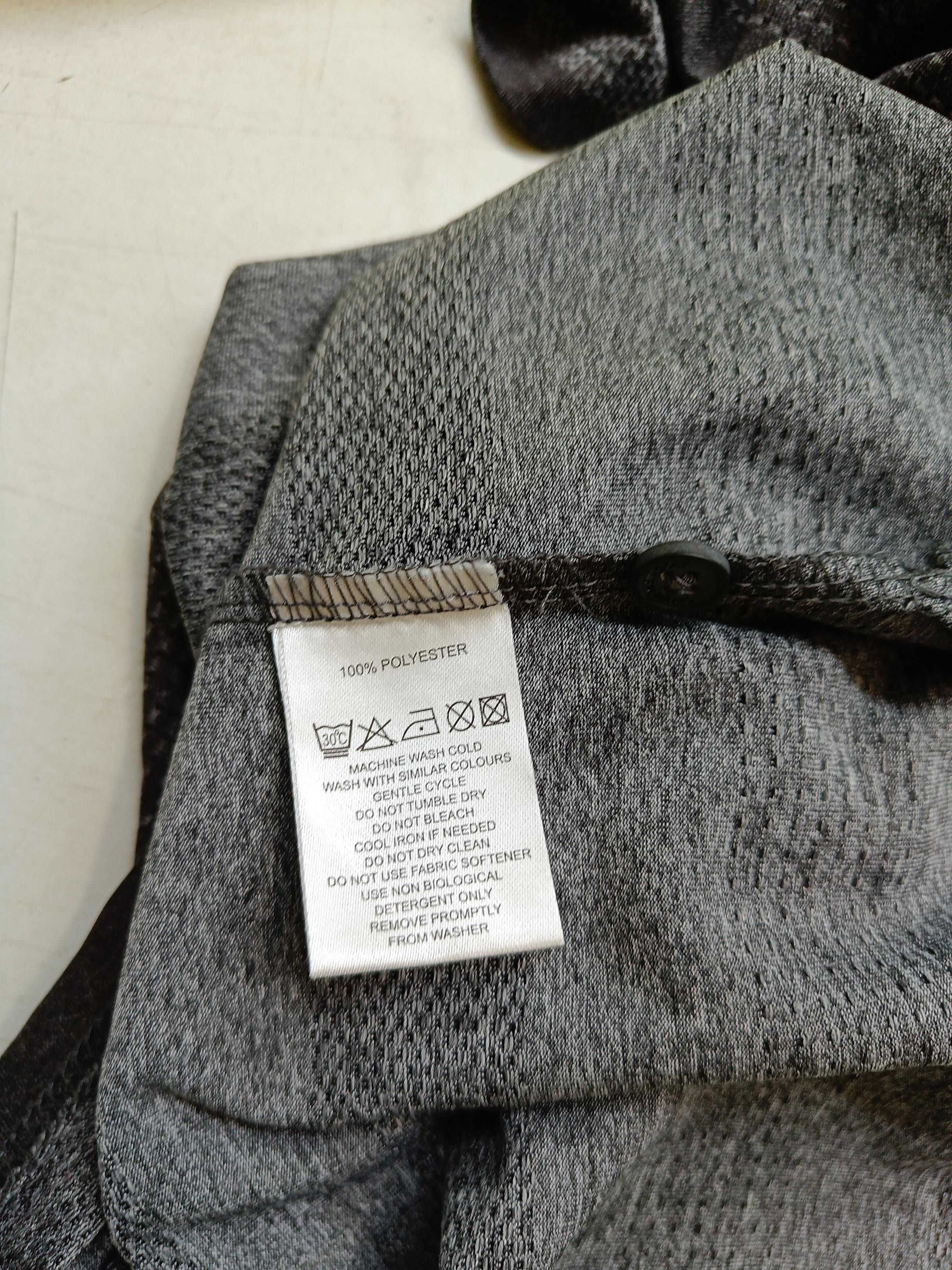 Calvin Klein Men's Polo M Grey Striped 100% Polyester Basic - Image 7