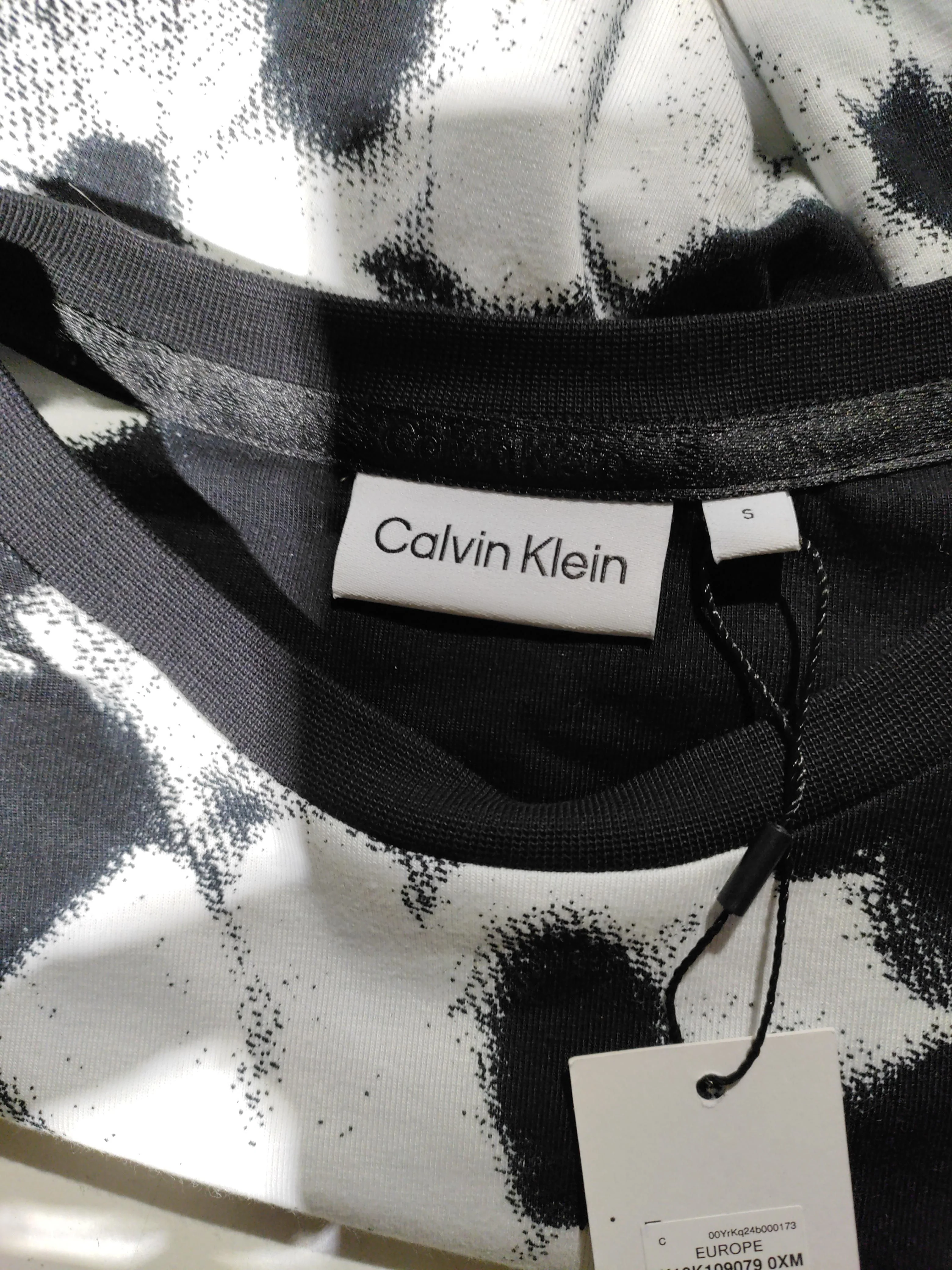 Calvin Klein Men's T-Shirt S Multi Cotton with Elastane Basic New with tags - Image 5