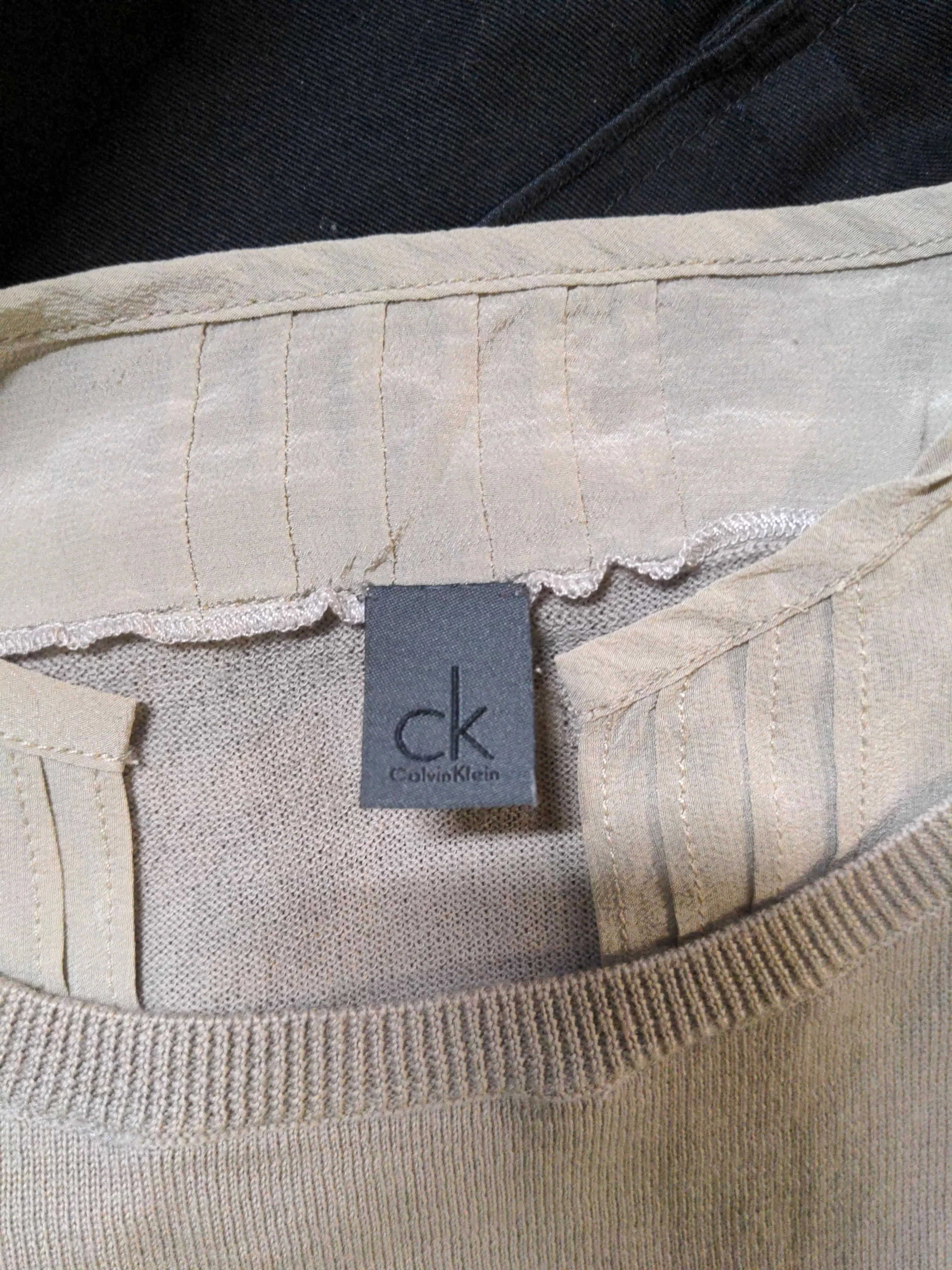 Calvin Klein Women's Jumper UK 8 Cream 100% Wool Round Neck Pullover - Image 5