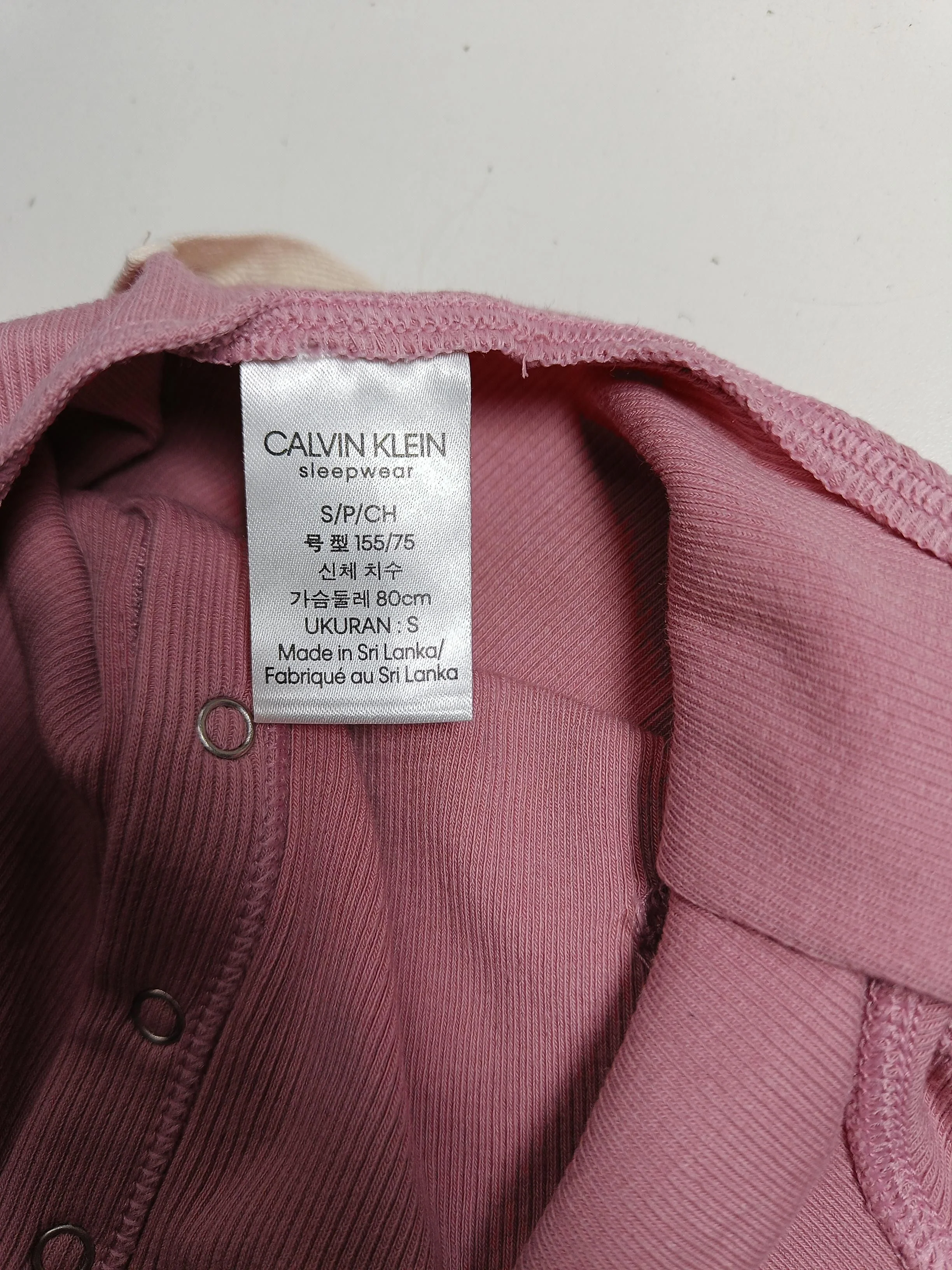 Calvin Klein Women's Top S Pink Cotton with Elastane Short Sleeve V-Neck Basic - Image 5