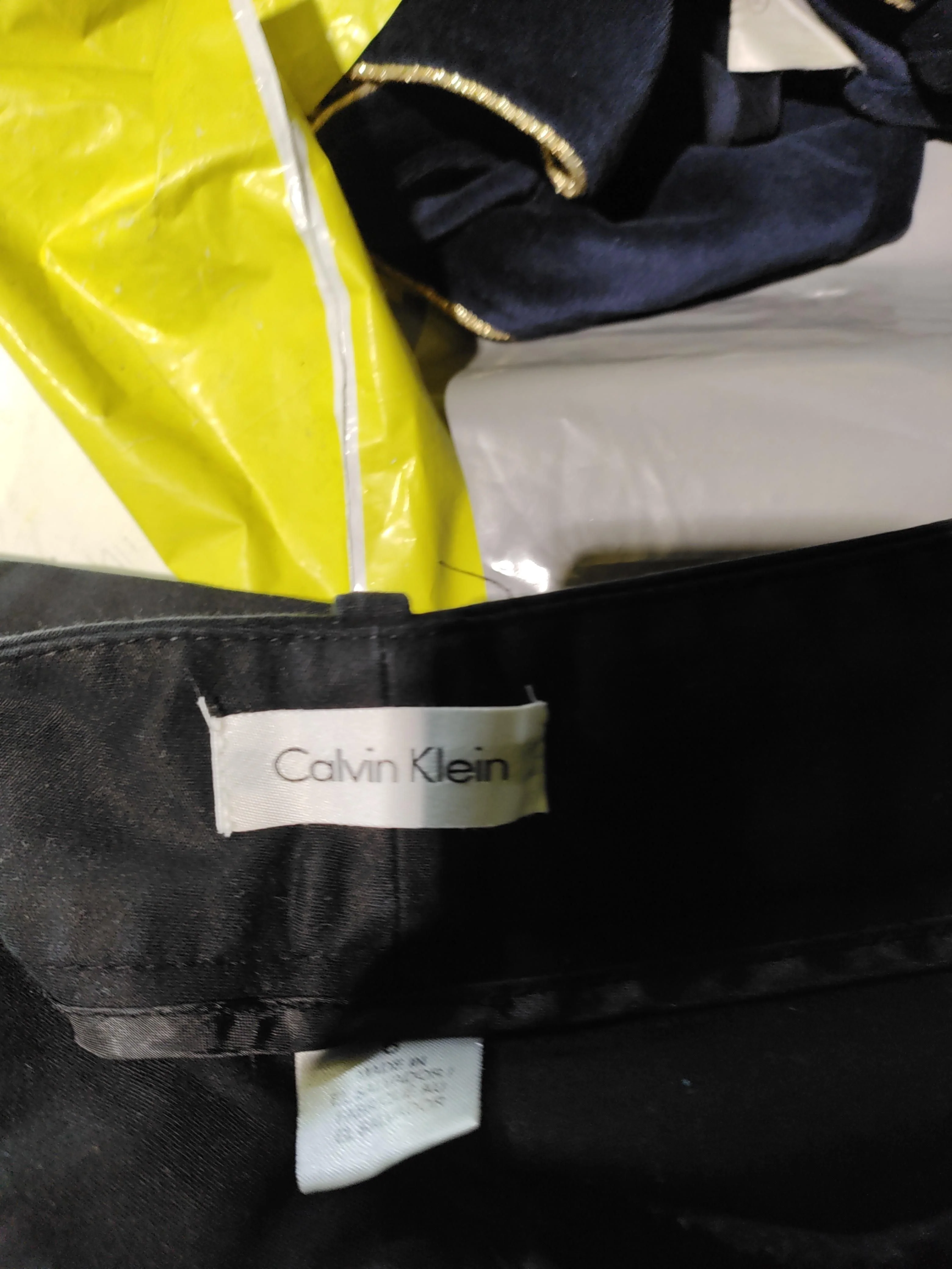 Calvin Klein Women's Trousers W 32 in Black Cotton with Elastane Straight Chino - Image 5