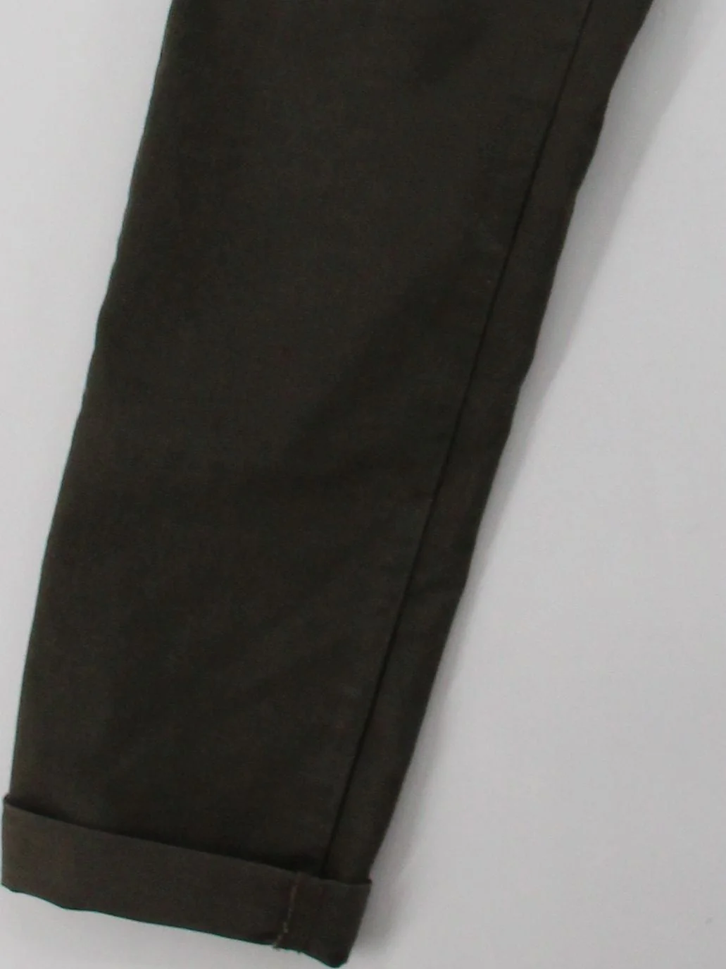 Carhartt Men's Trousers W 32 in Green Cotton with Polyester Tapered Chino - Image 4