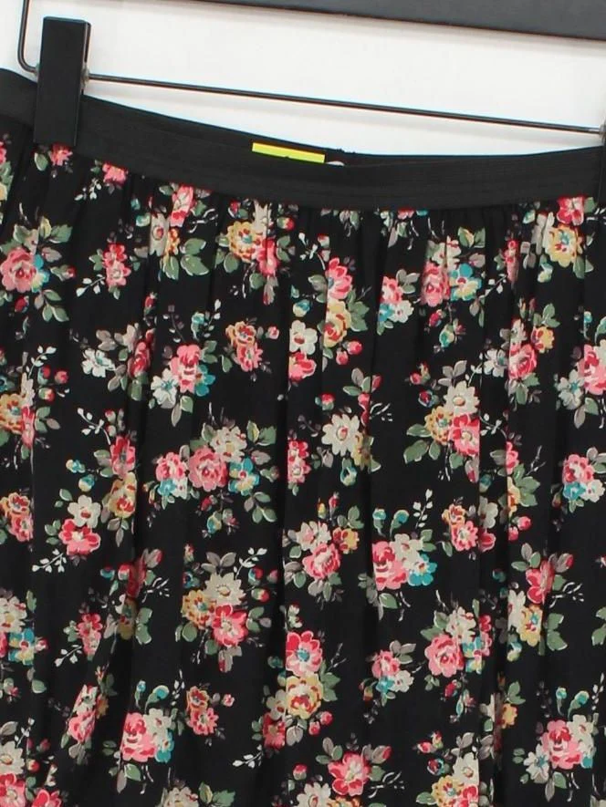 Cath Kidston Women's Mini Skirt UK 10 Black Floral 100% Viscose Short Mini - Image 3