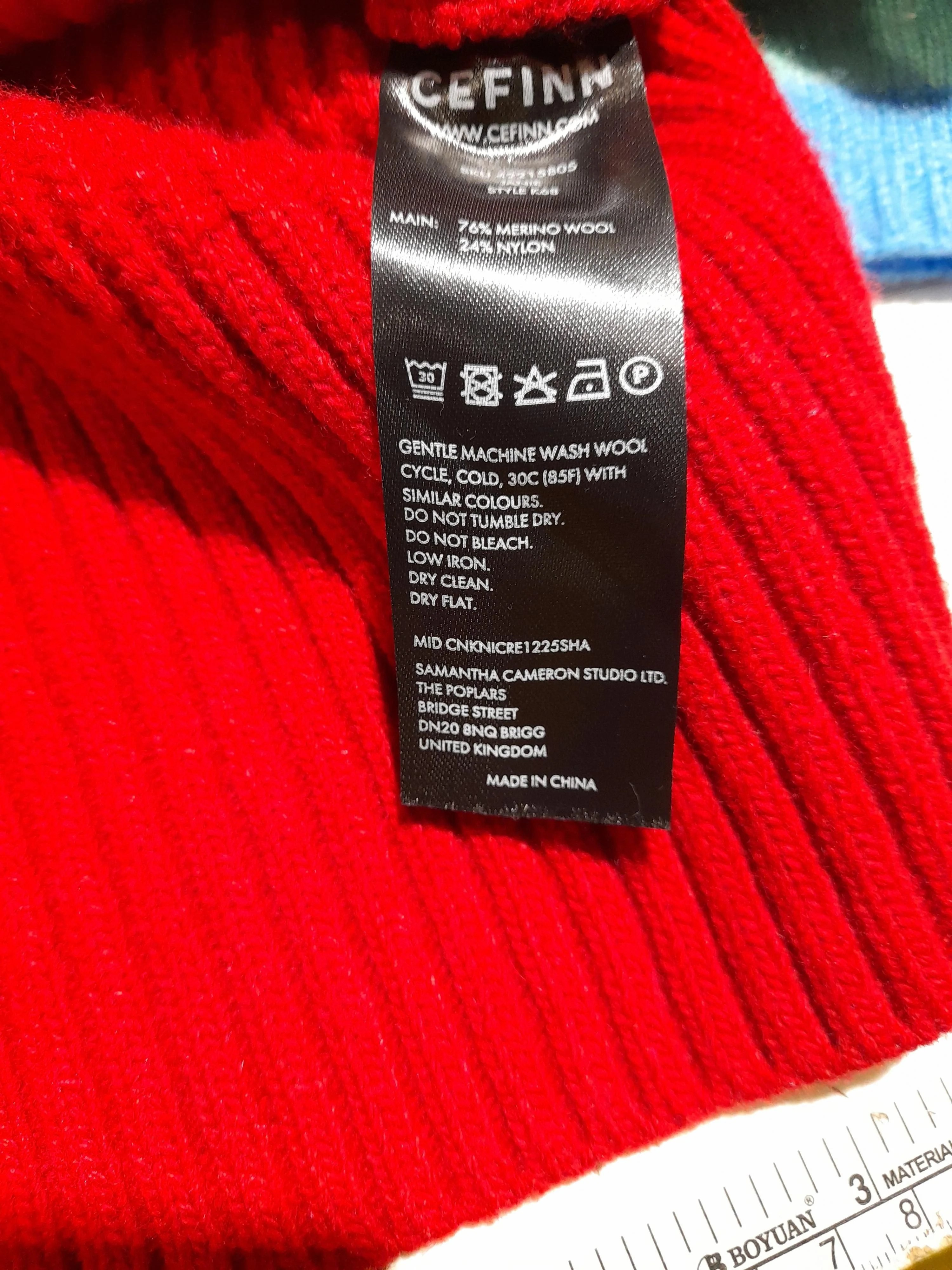 Cefinn Women's Jumper M Red Wool with Nylon V-Neck Vest - Image 6