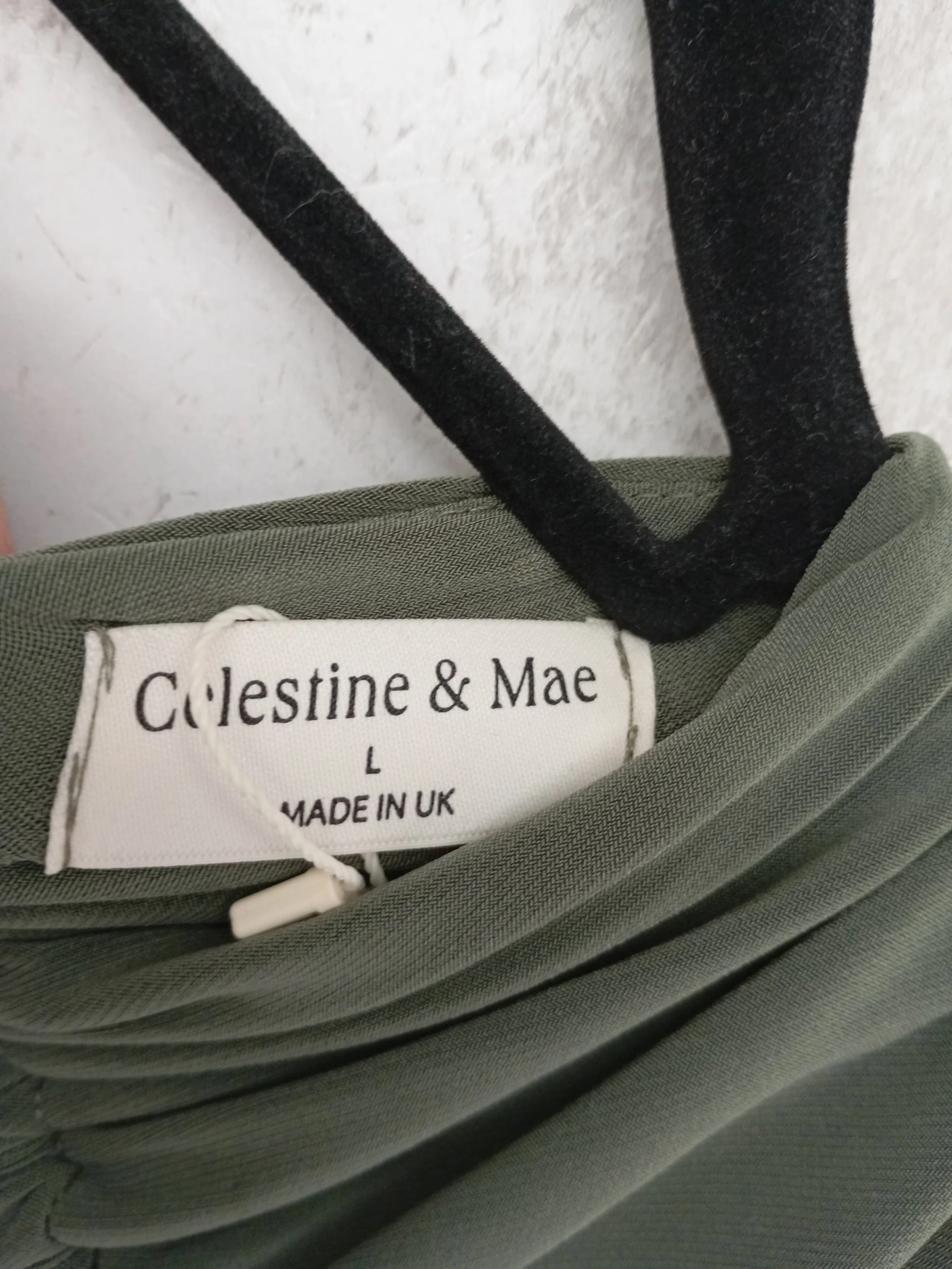 Celestine & Mae Women's Jumpsuit L Green Polyester New with tags - Image 6