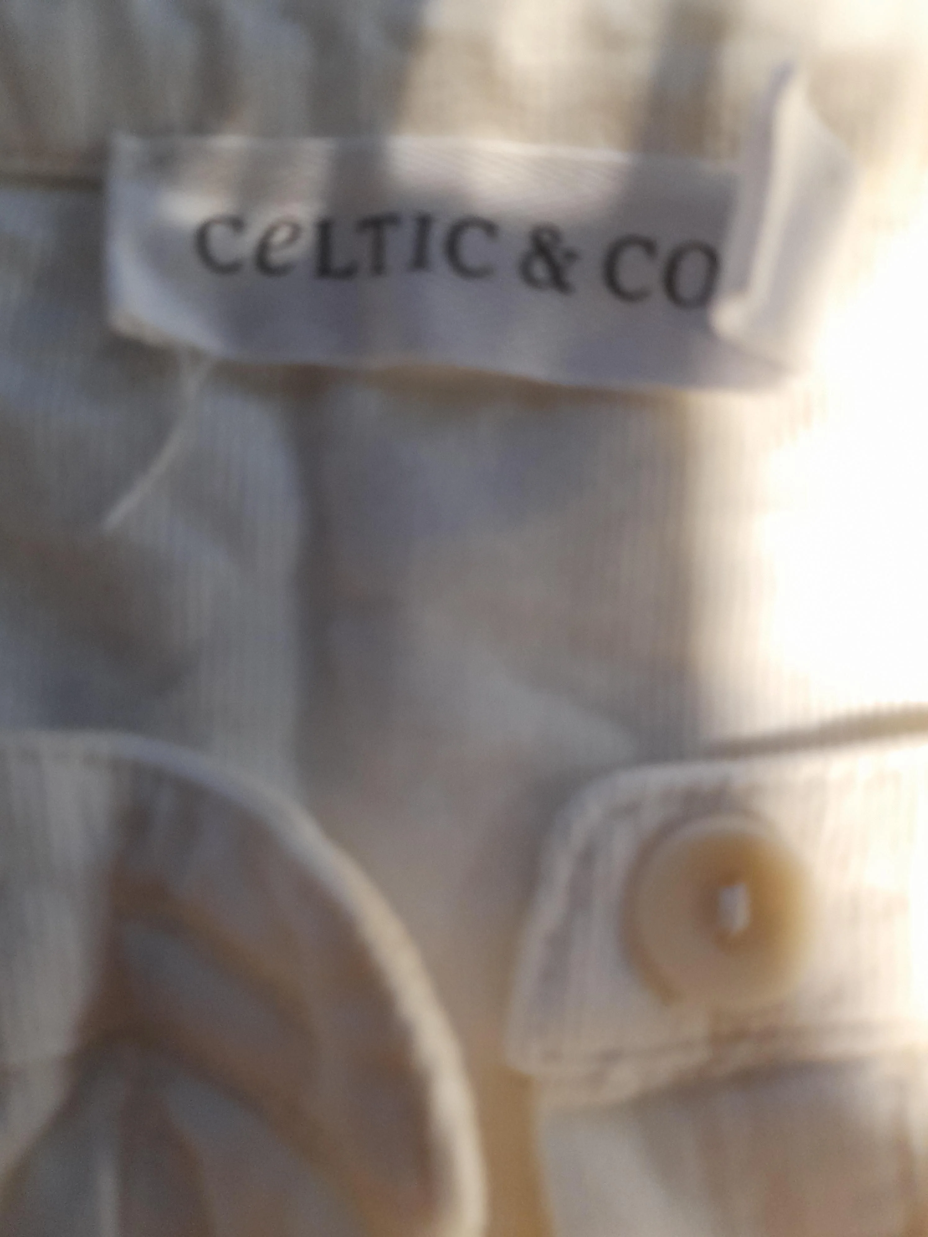 Celtic & Co Women's Shirt M White 100% Cotton Long Sleeve Round Neck Basic - Image 5