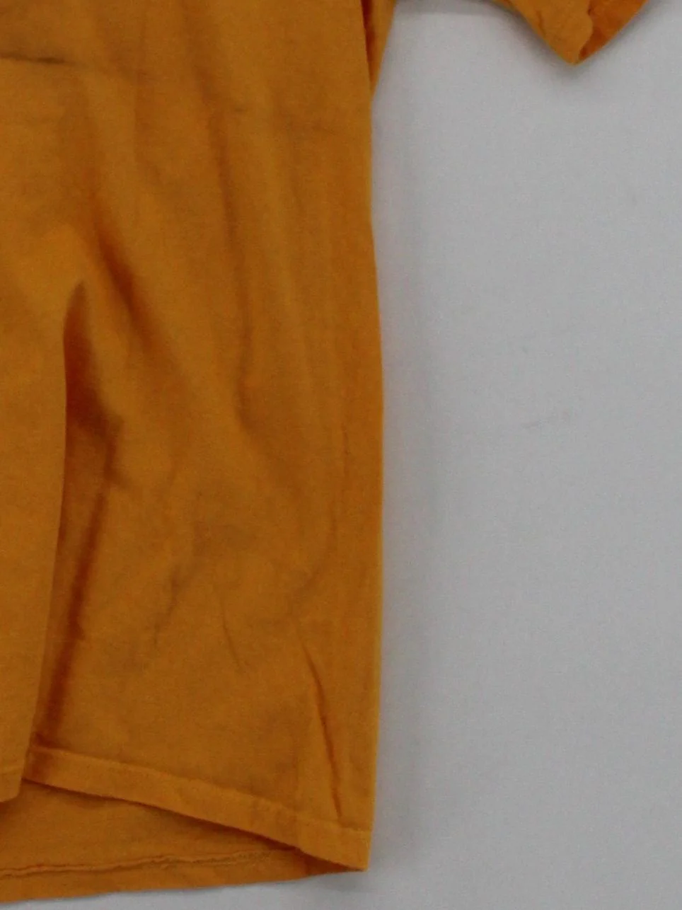 Champion Men's T-Shirt M Yellow Graphic 100% Cotton Basic - Image 4