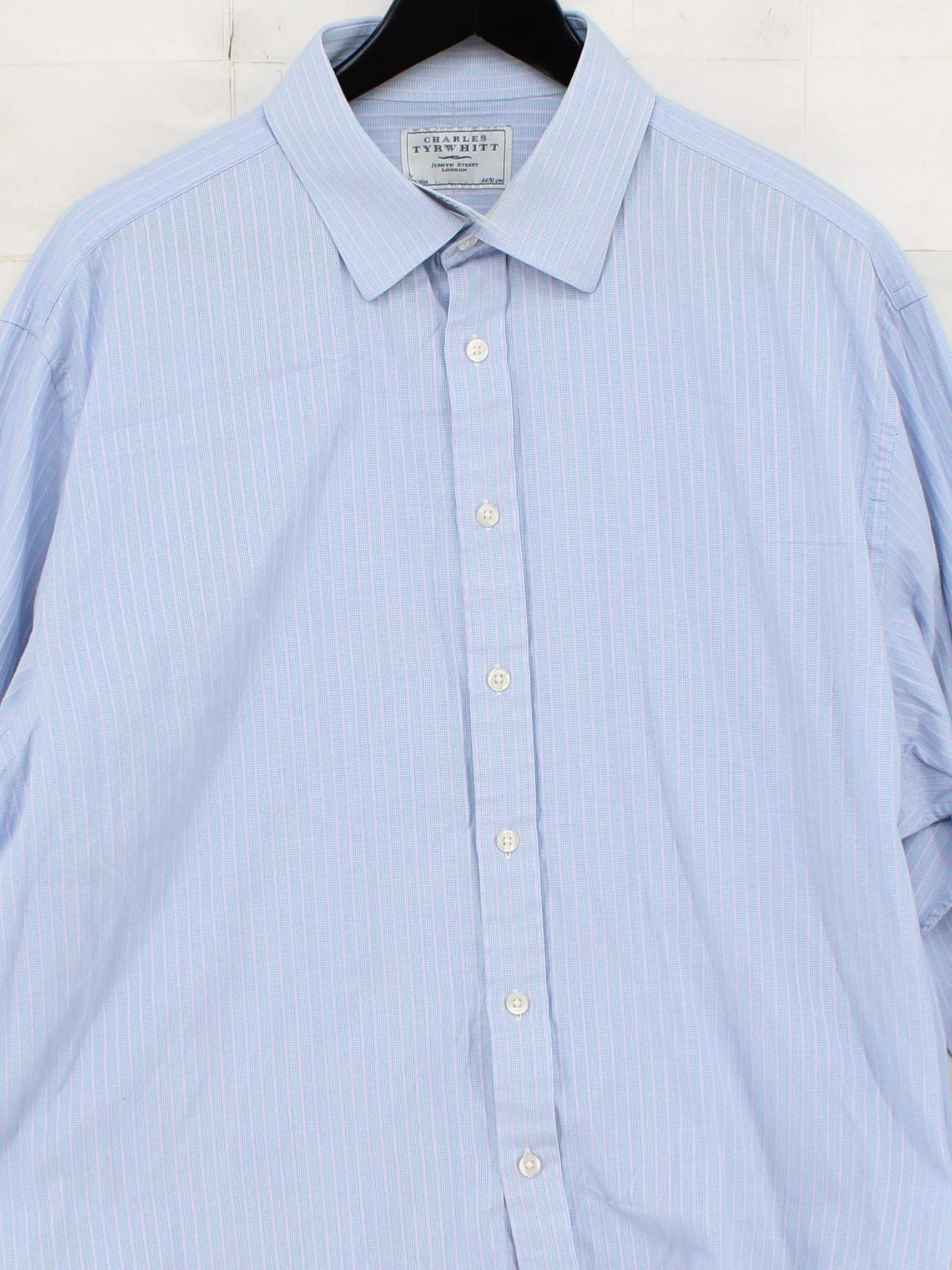 Charles Tyrwhitt Men's Shirt Collar: 17 in Blue Striped 100% Cotton Basic - Image 3