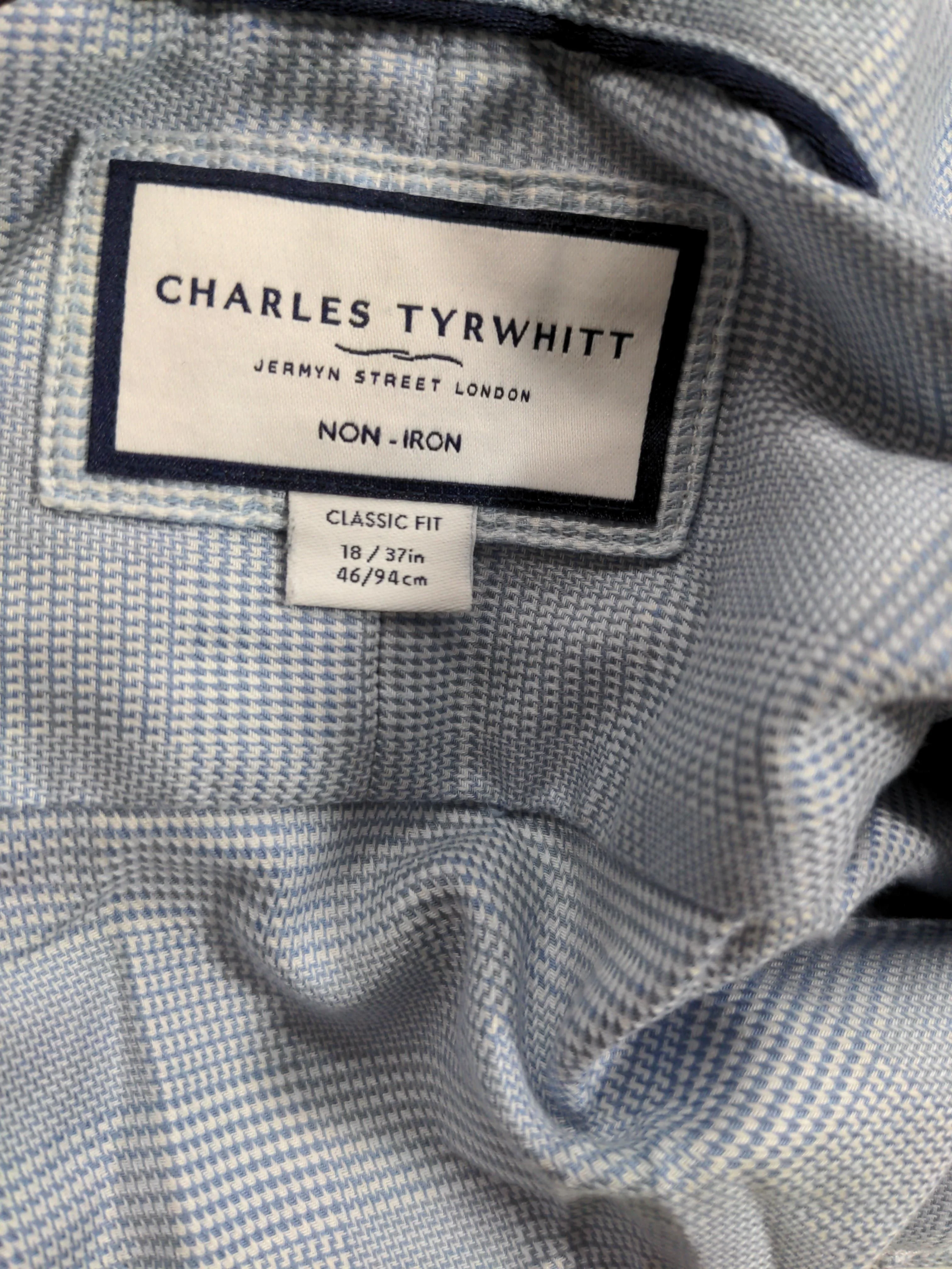 Charles Tyrwhitt Men's Shirt L Blue Checkered 100% Cotton Basic - Image 5