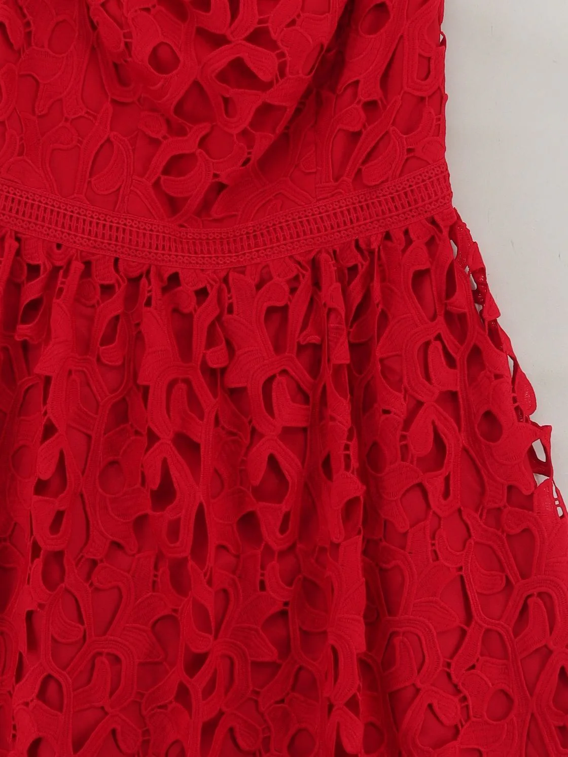Chi Chi London A-Line Midi Dress UK10 in Red - Image 3
