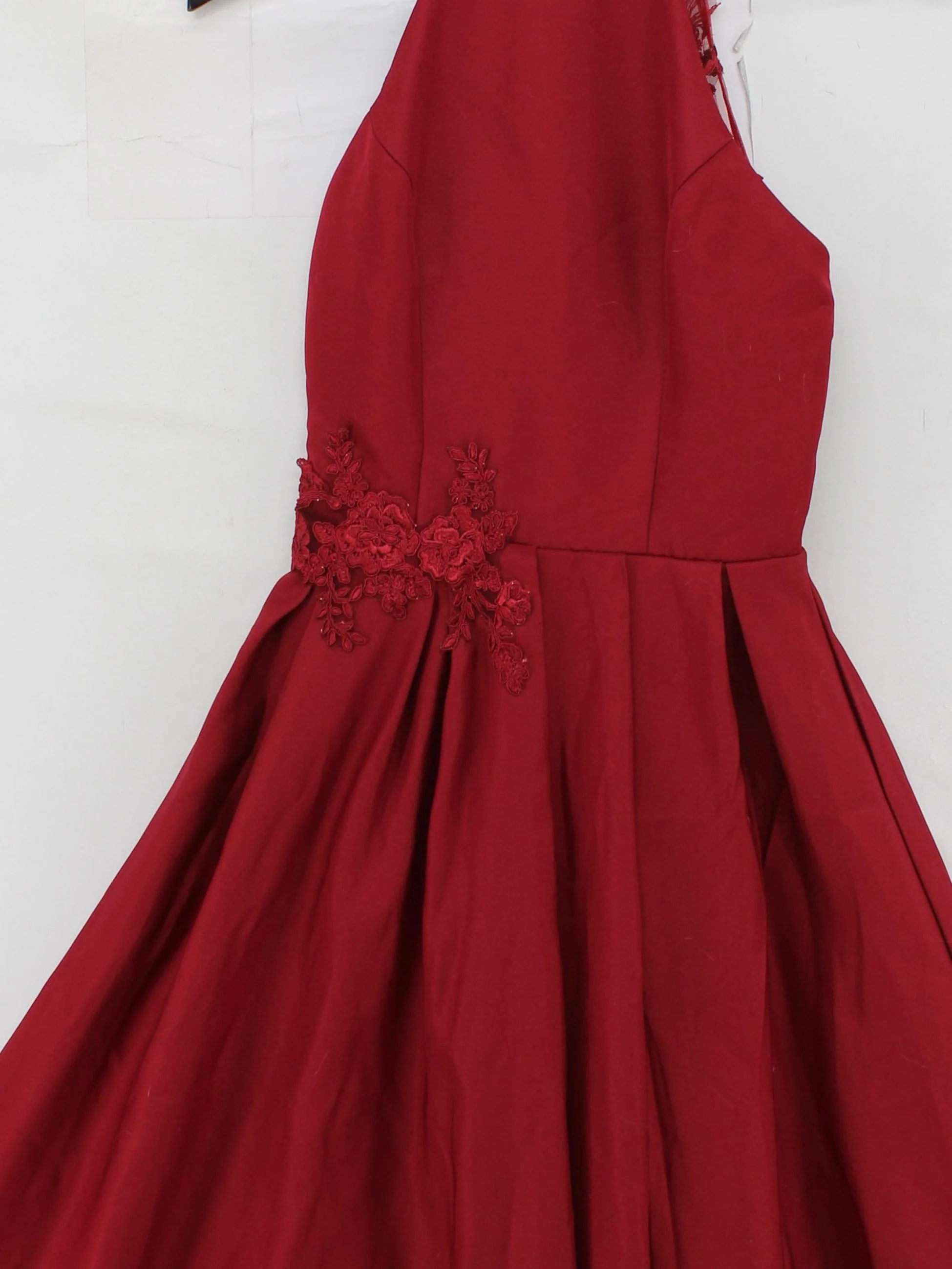 Chi Chi London Skater Mini Dress UK6 in Red - Image 3