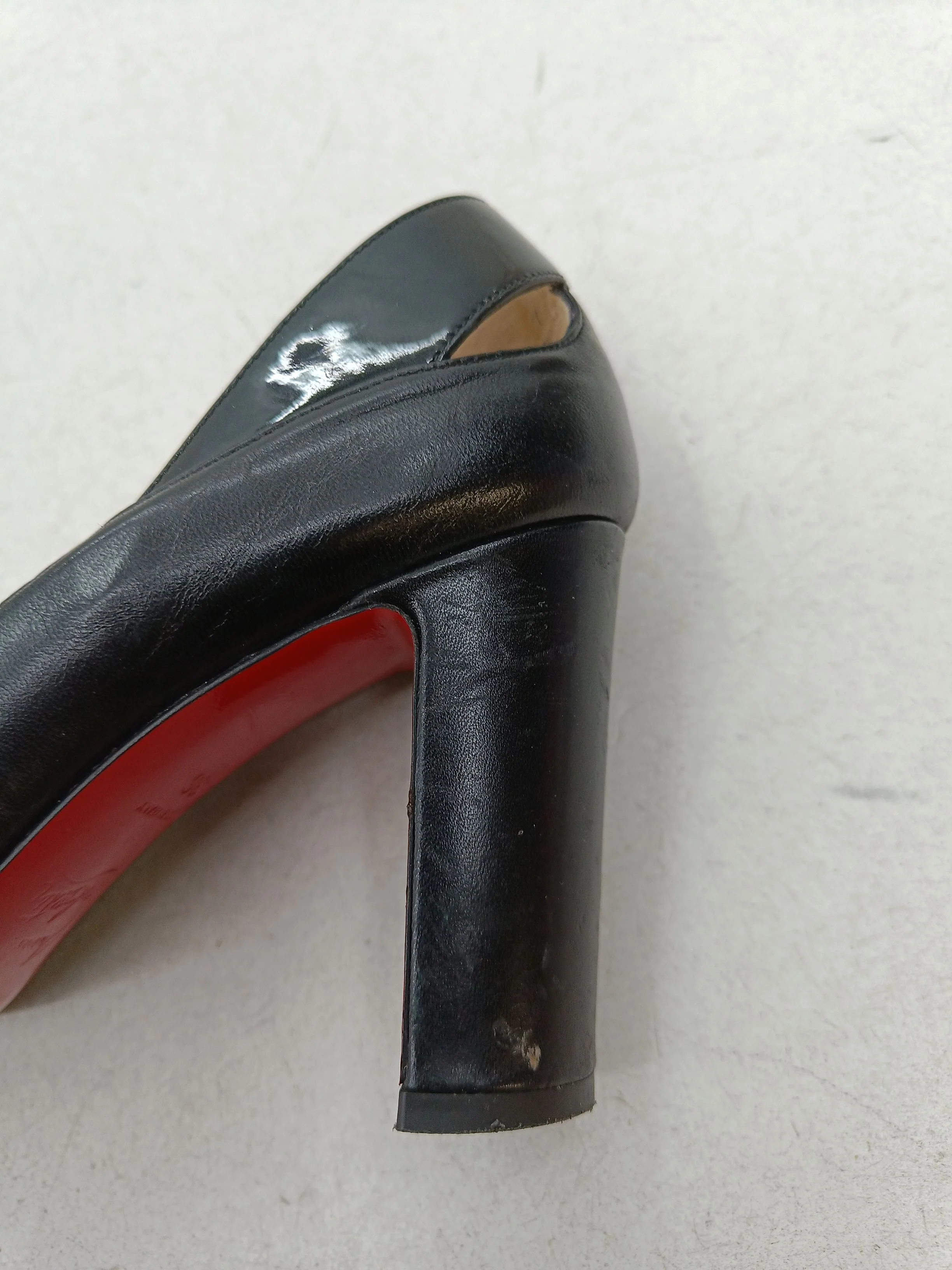 Christian Louboutin Women's Heels UK 3 Black 100% Leather Court - Image 8
