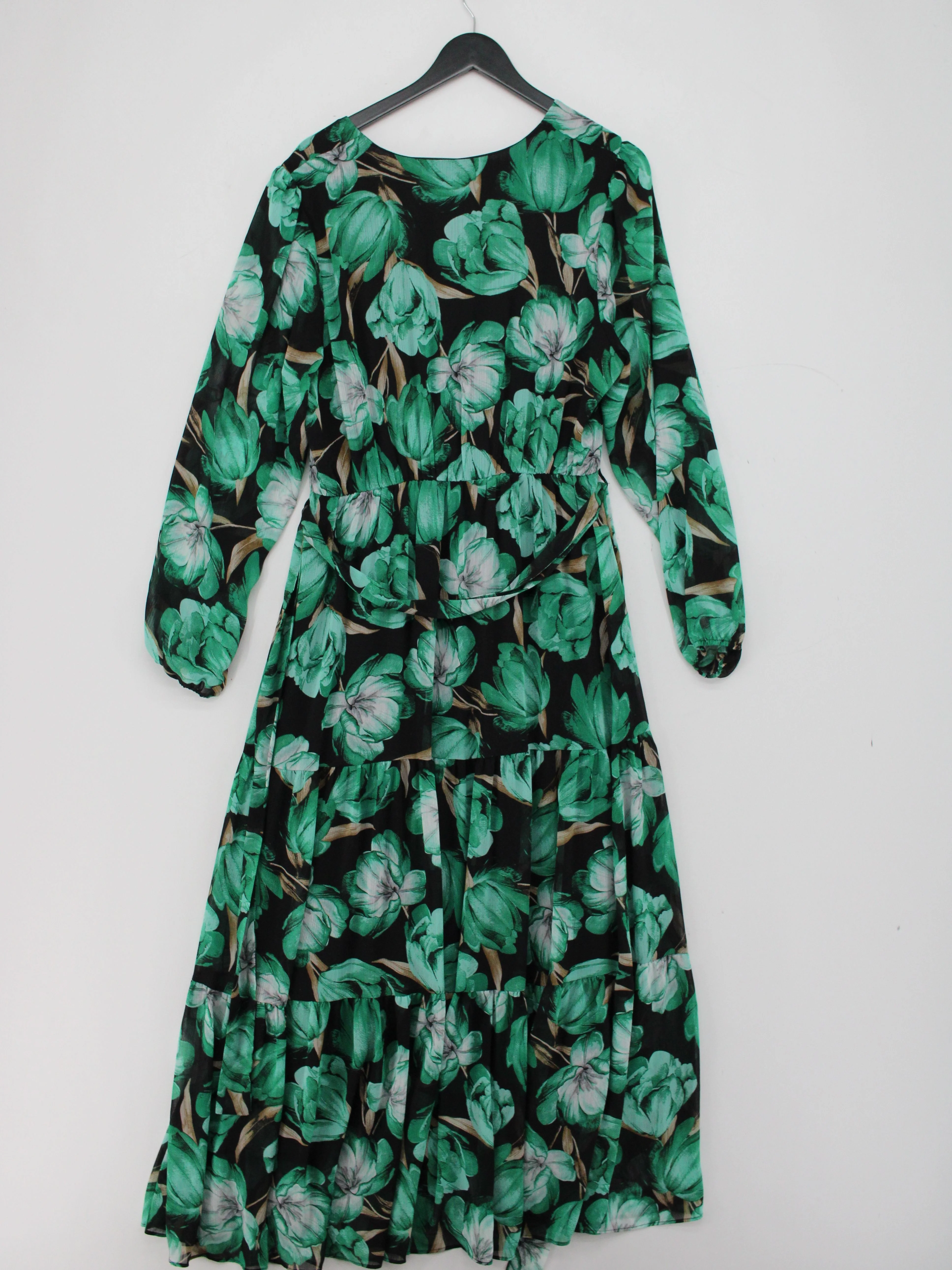 City Chic Maxi Dress S in Black - Image 2