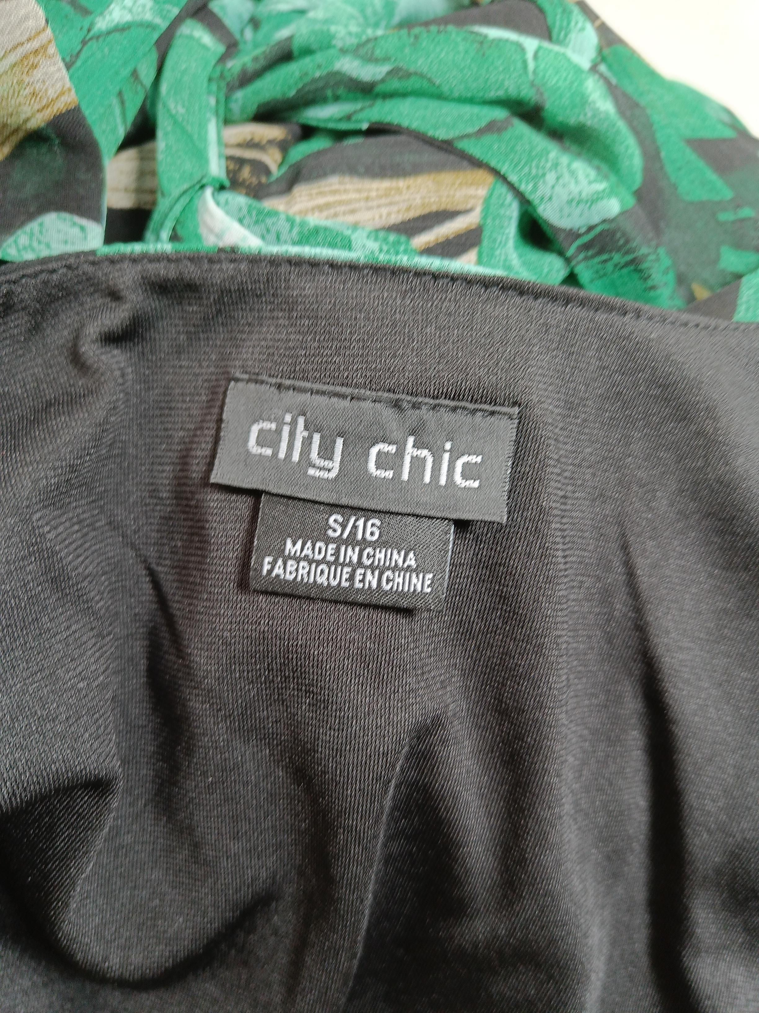 City Chic Maxi Dress S in Black - Image 5
