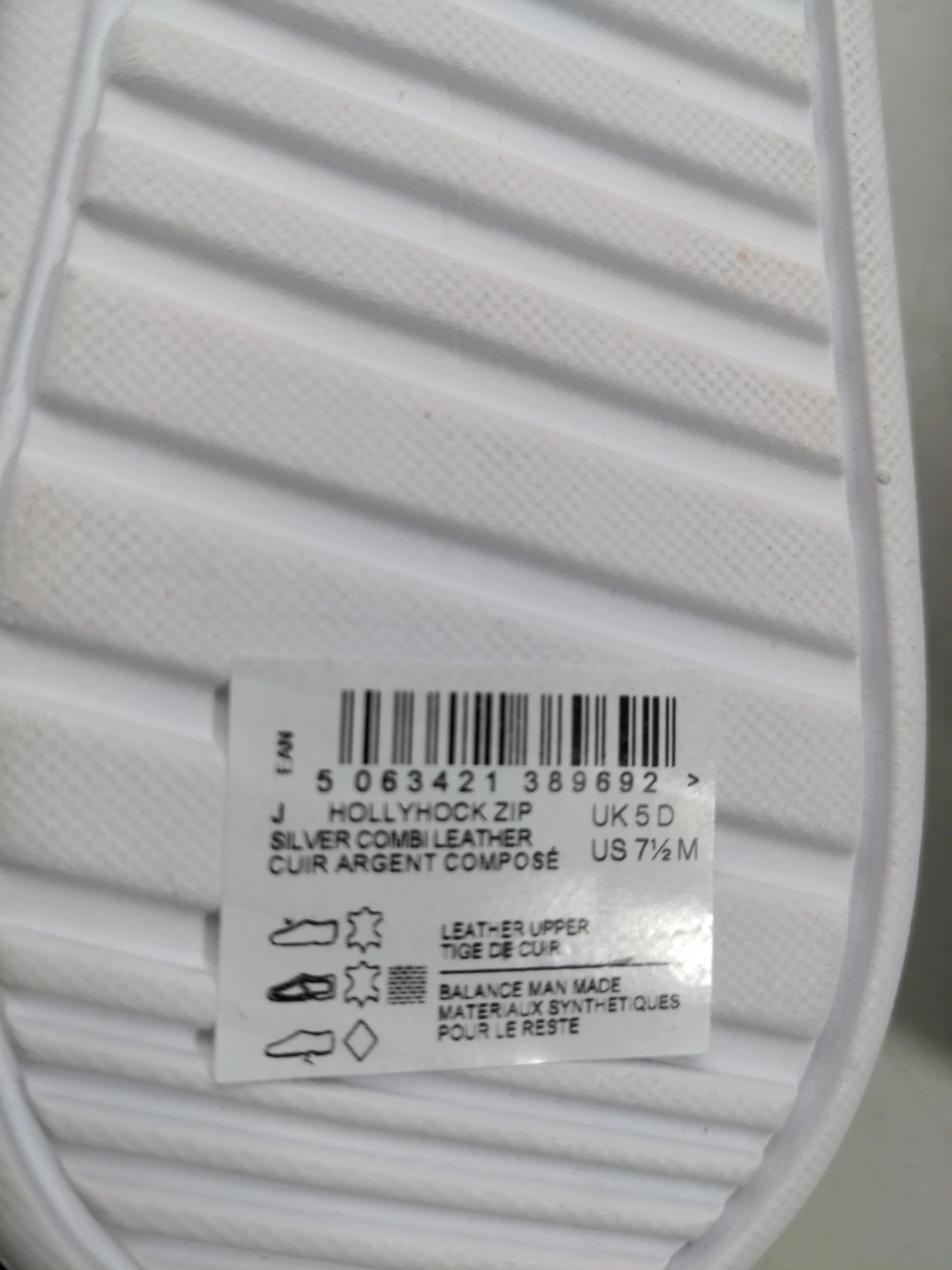 Clarks HOLLYHOCK ZIP Women's Trainers UK5 US7.5 in White - Image 9