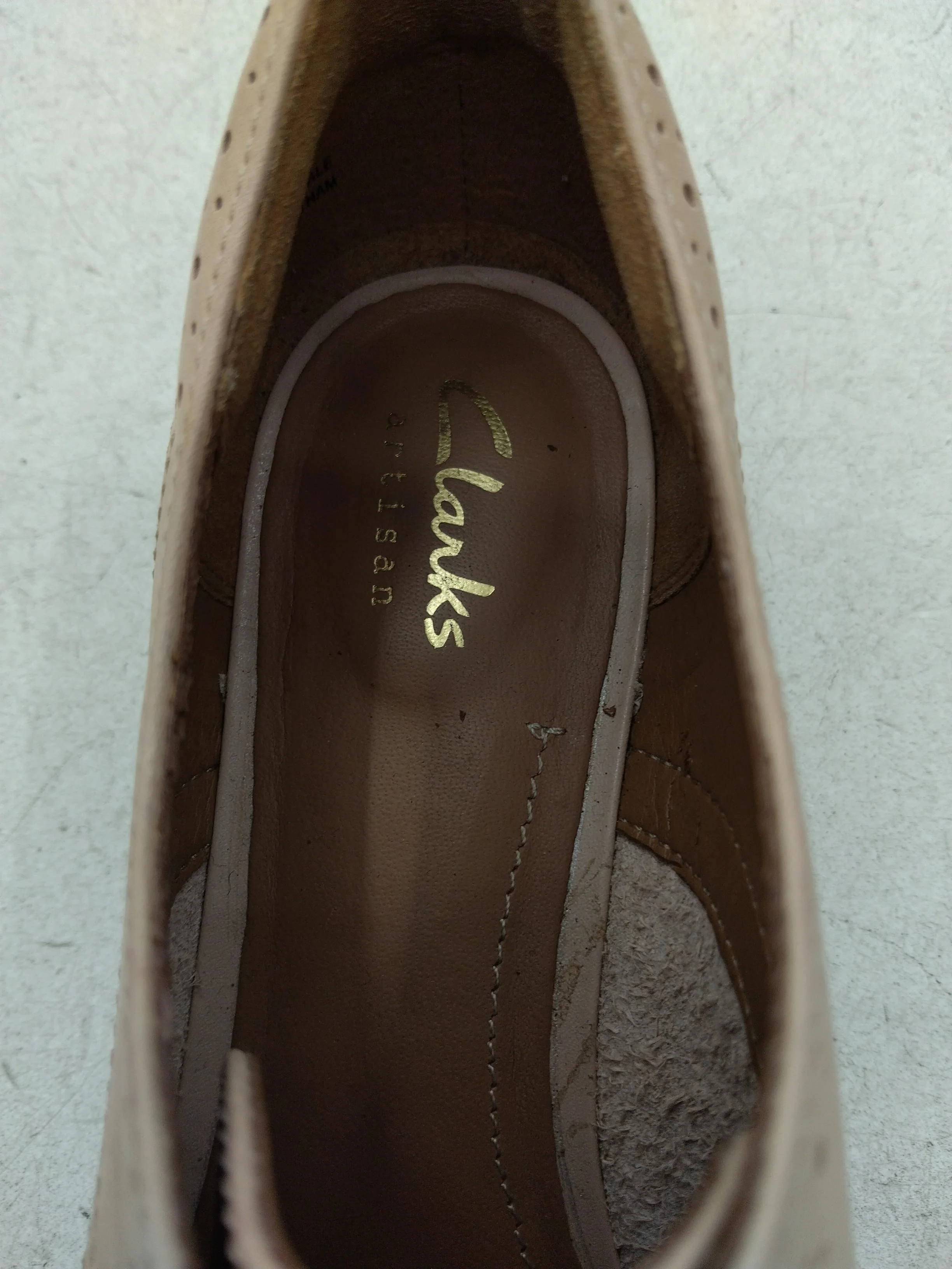 Clarks Men's Formal Shoes UK 4.5 Tan 100% Leather Brogue - Image 6
