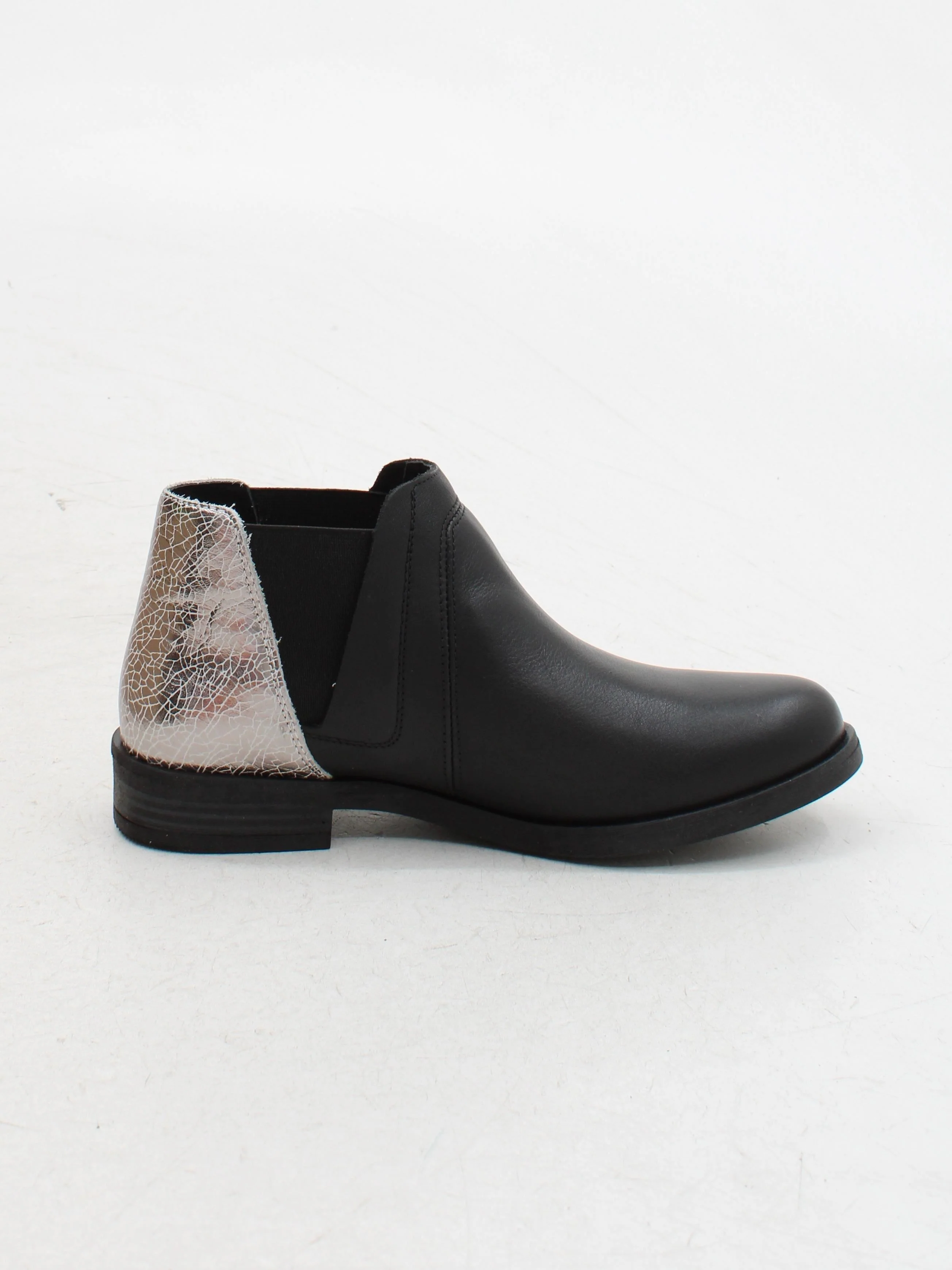 Clarks Women's Boots UK 6.5 Black 100% Leather Chelsea - Image 5