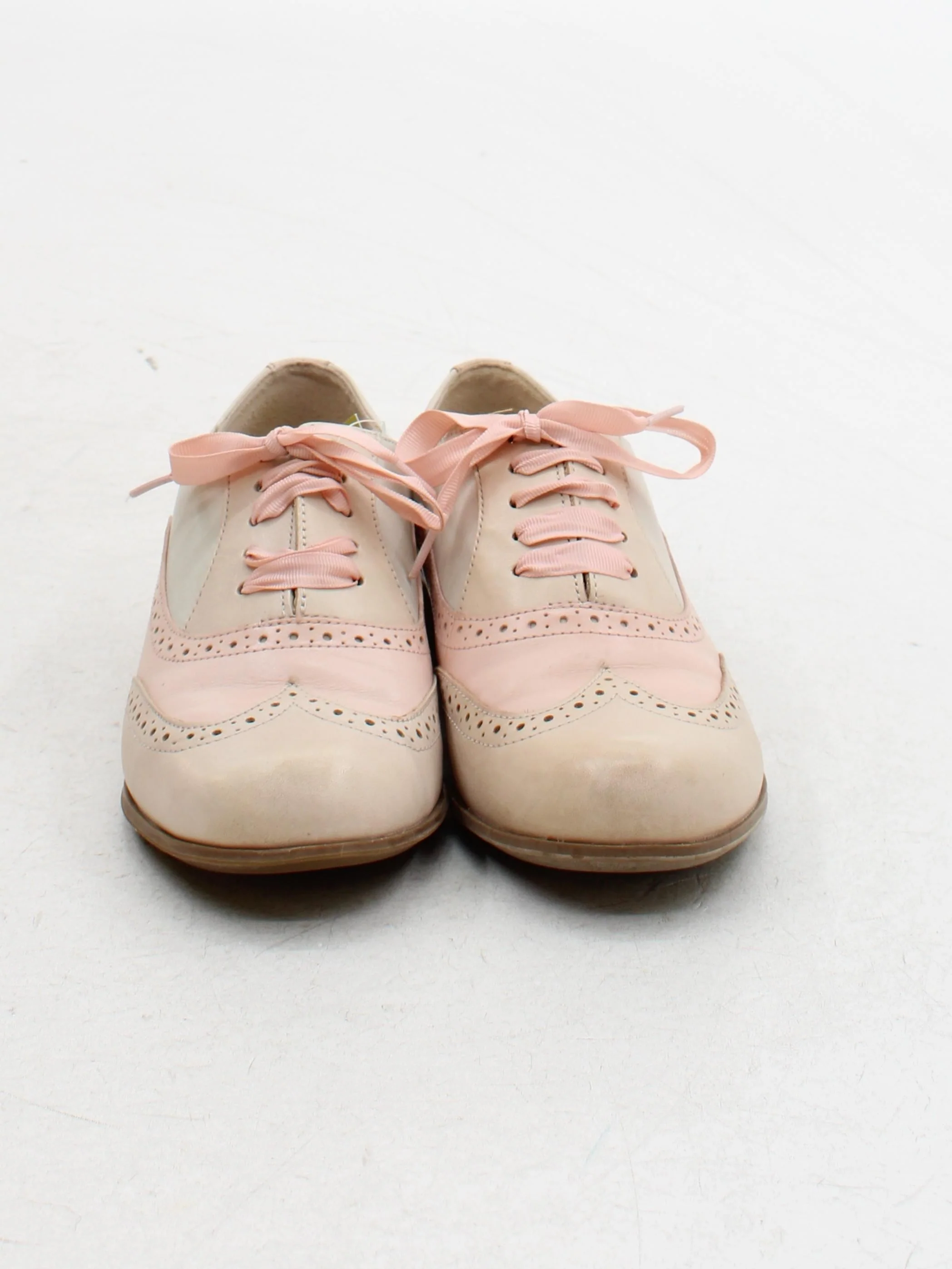 Clarks Women's Flat Shoes UK 5 Cream 100% Leather Loafer - Image 2