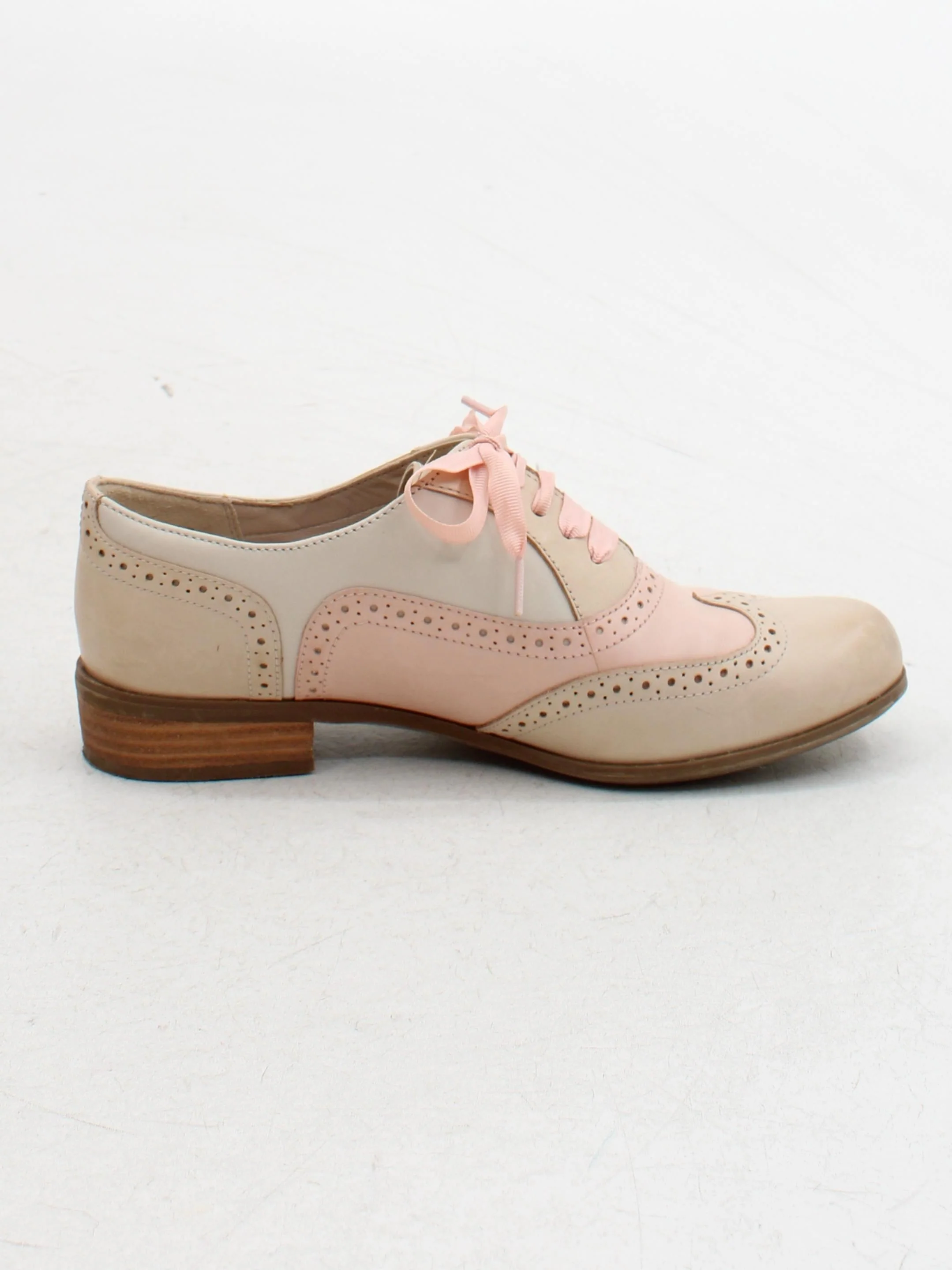 Clarks Women's Flat Shoes UK 5 Cream 100% Leather Loafer - Image 5