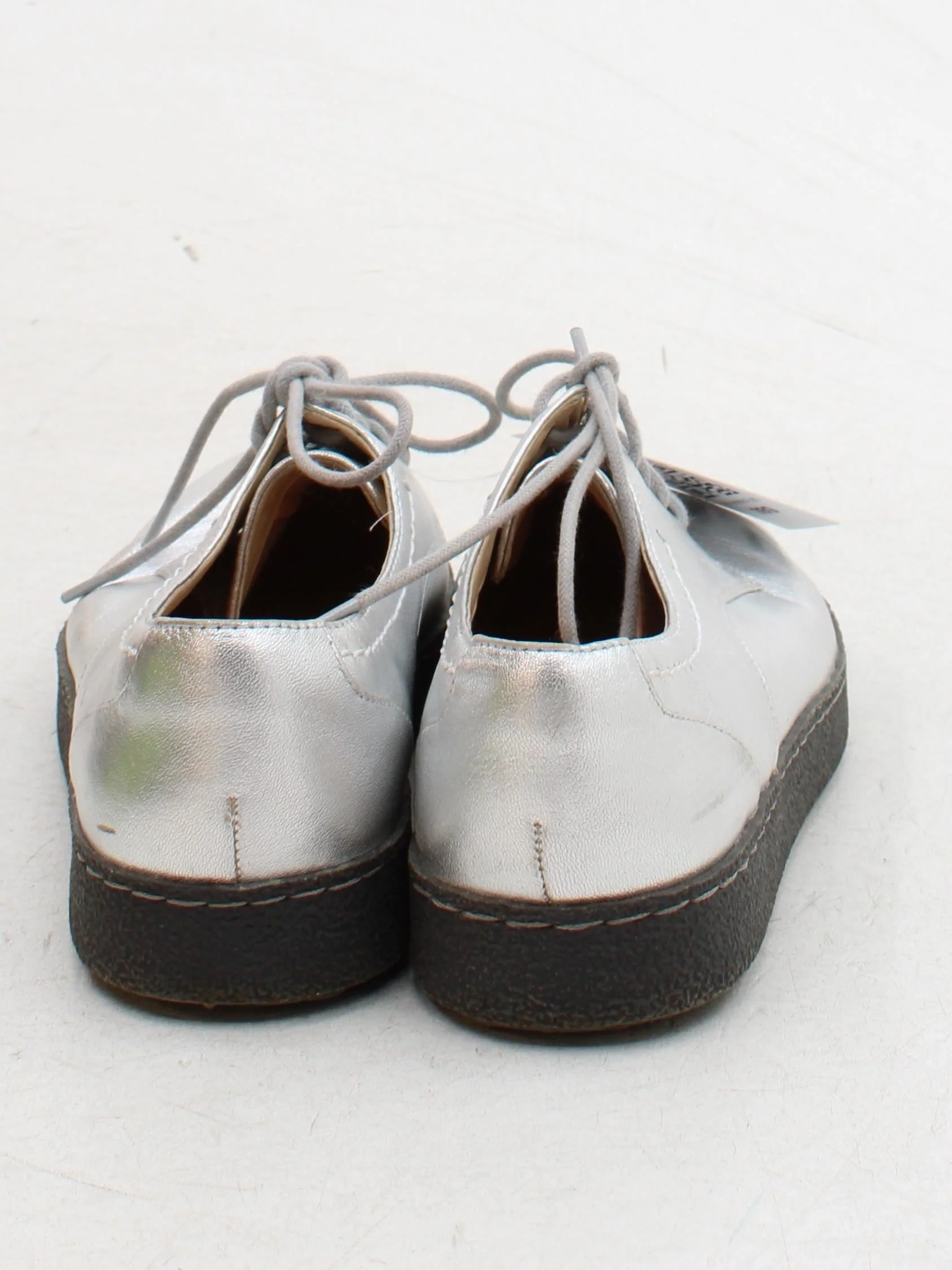 Clarks Women's Flat Shoes UK 5 Silver 100% Leather Loafer - Image 3