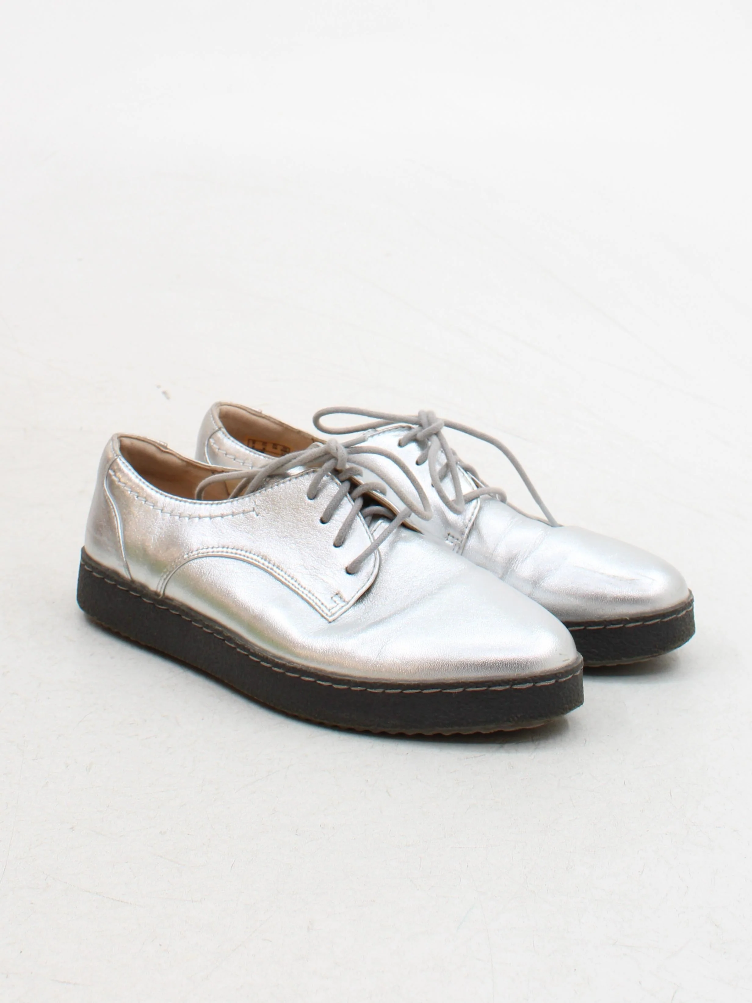 Clarks Women's Flat Shoes UK 5 Silver 100% Leather Loafer - Image 4