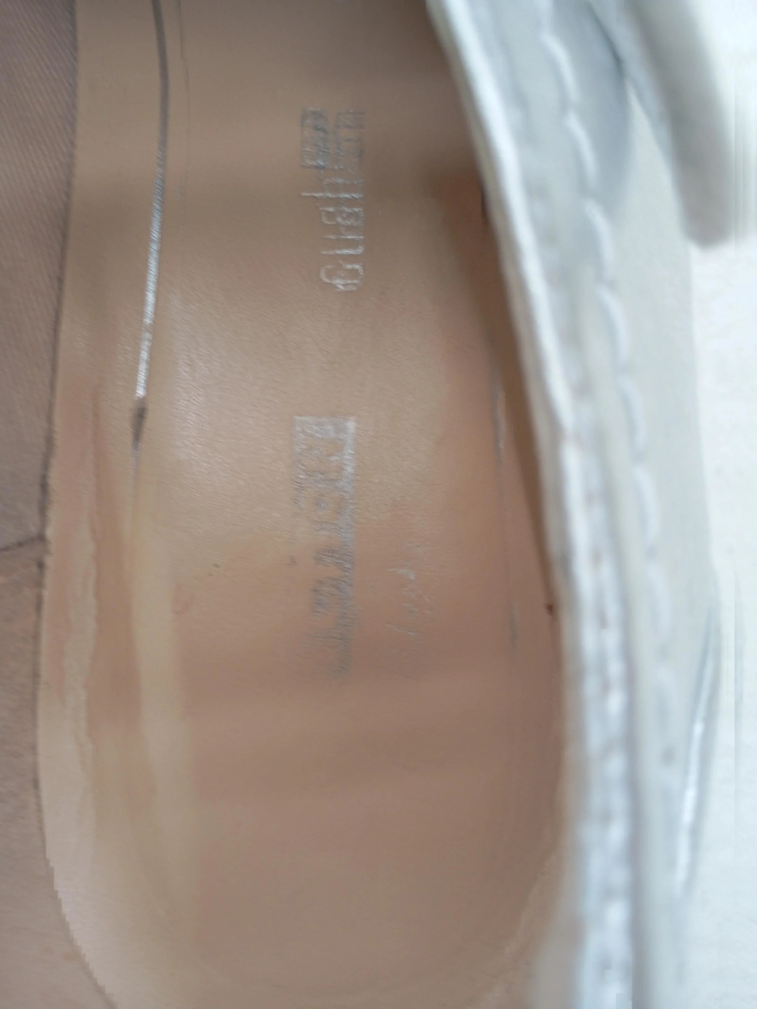 Clarks Women's Flat Shoes UK 5 Silver 100% Leather Loafer - Image 6