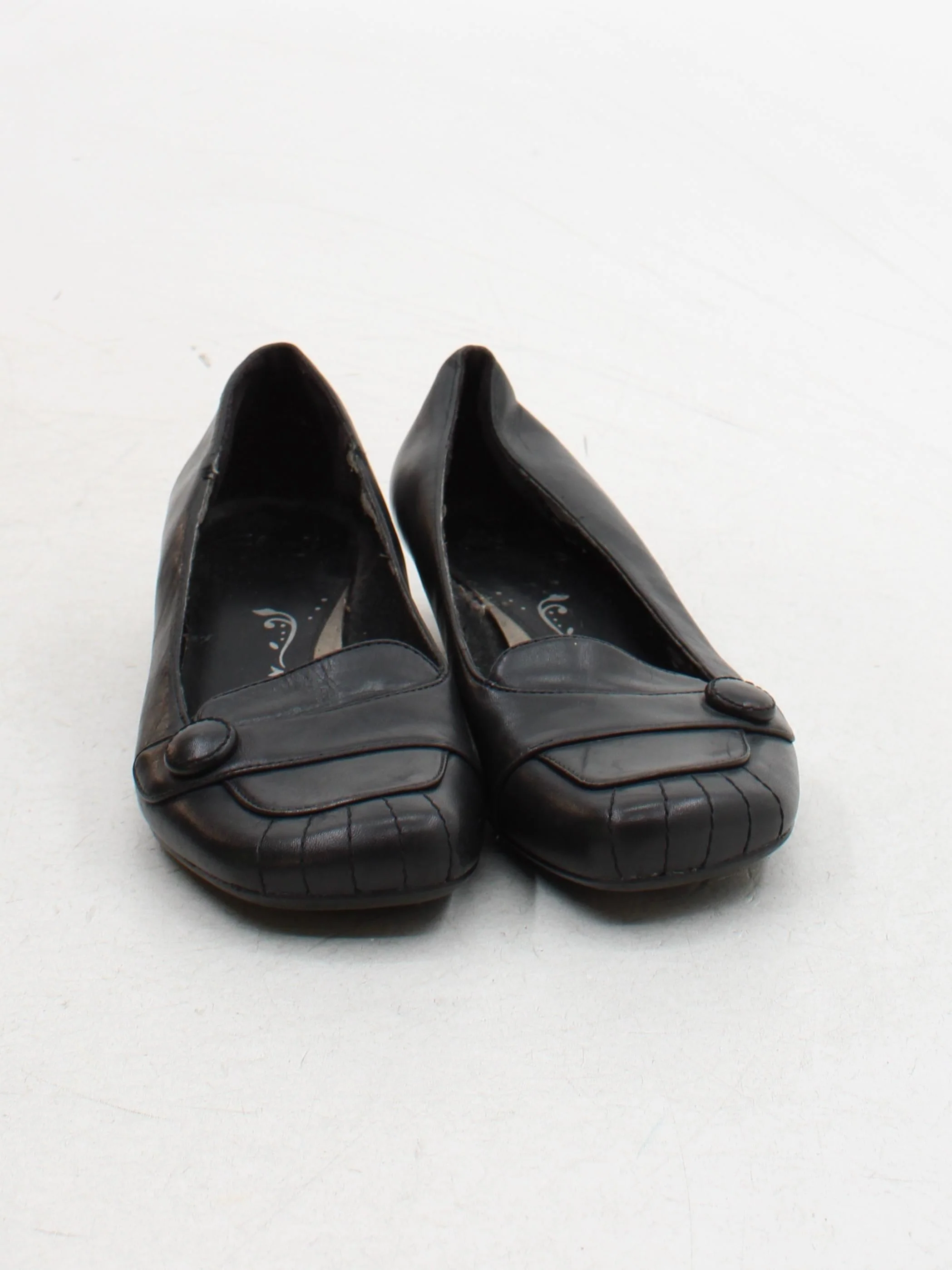 Clarks Women's Flat Shoes UK 6 Black 100% Leather Loafer - Image 2