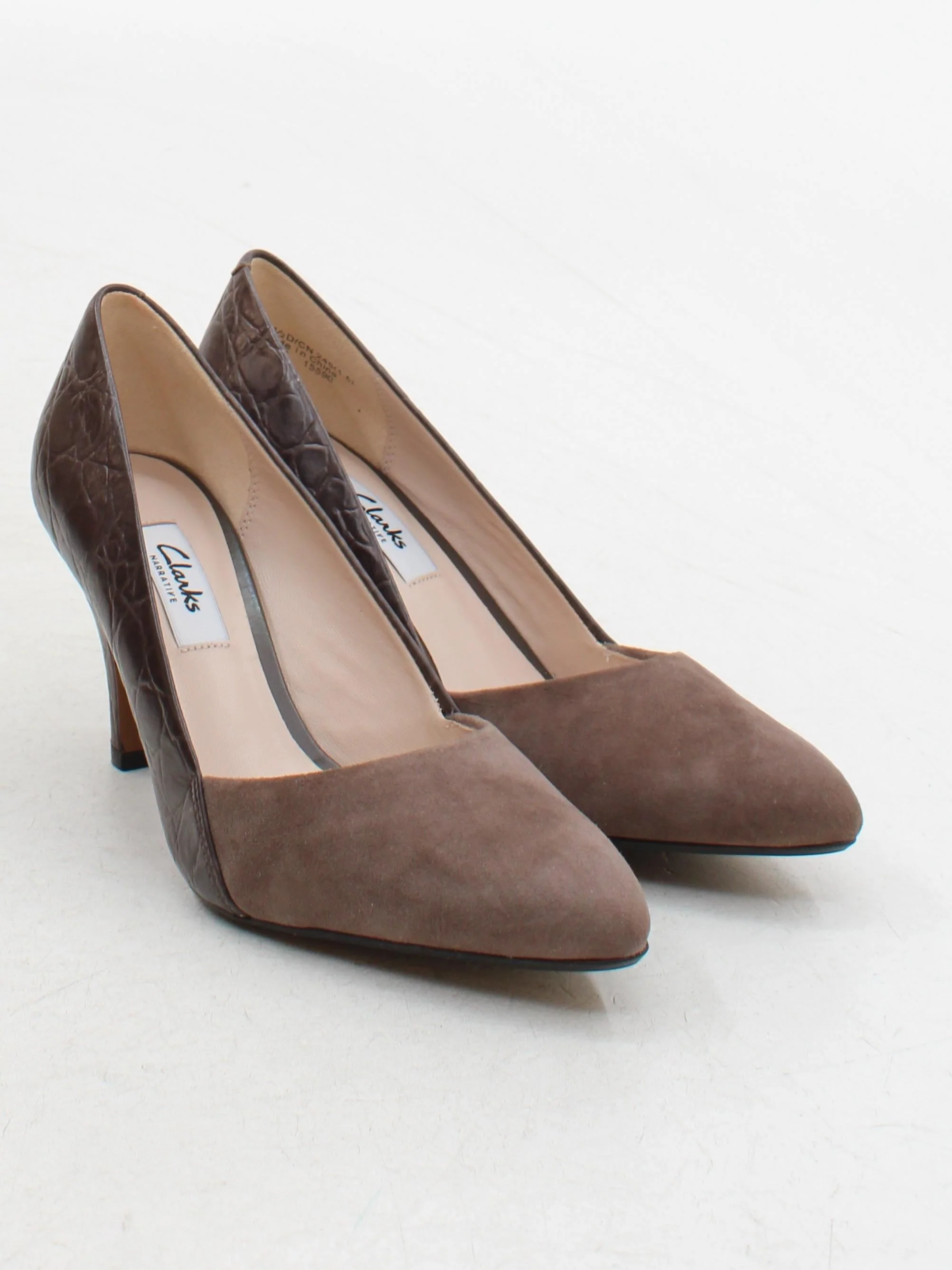 Clarks Women's Heels UK 5.5 Brown Suede with Leather Court - Image 4