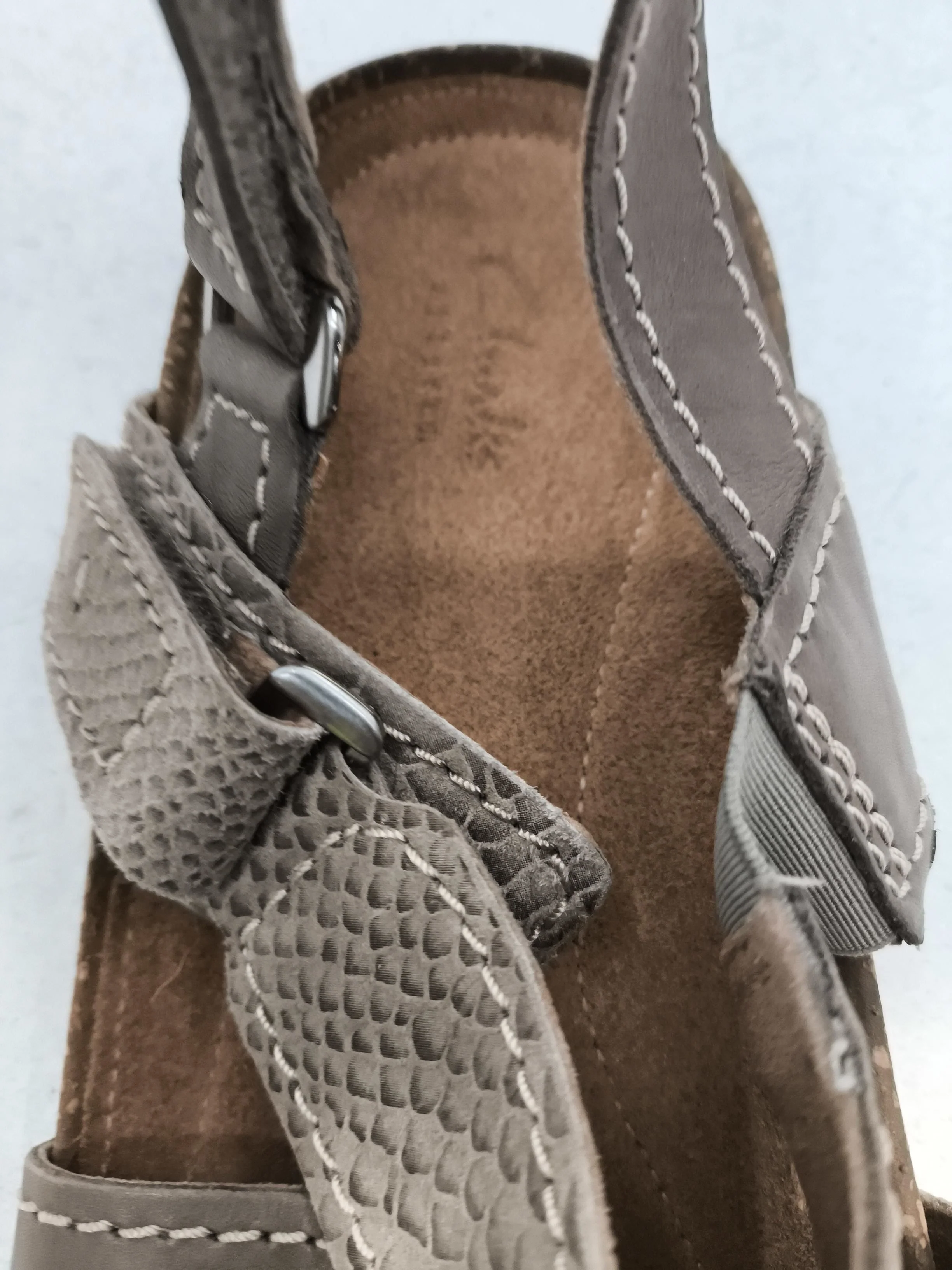 Clarks Women's Sandals UK 7 Tan Animal Print 100% Leather Strappy - Image 6
