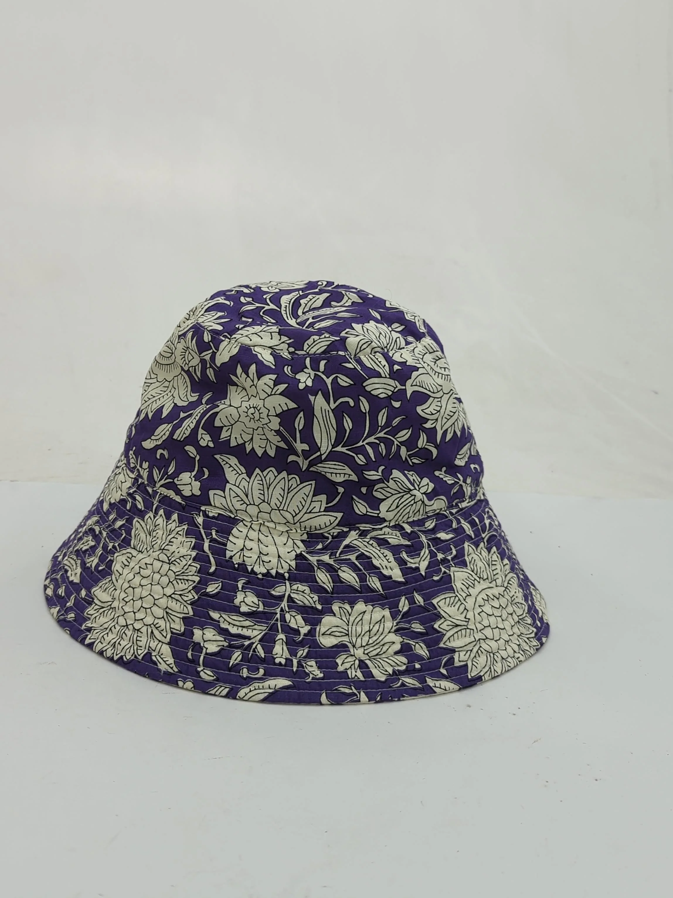 Claudie Pierlot Women's Hat M Cream Floral 100% Other Bucket Hat - Image 6