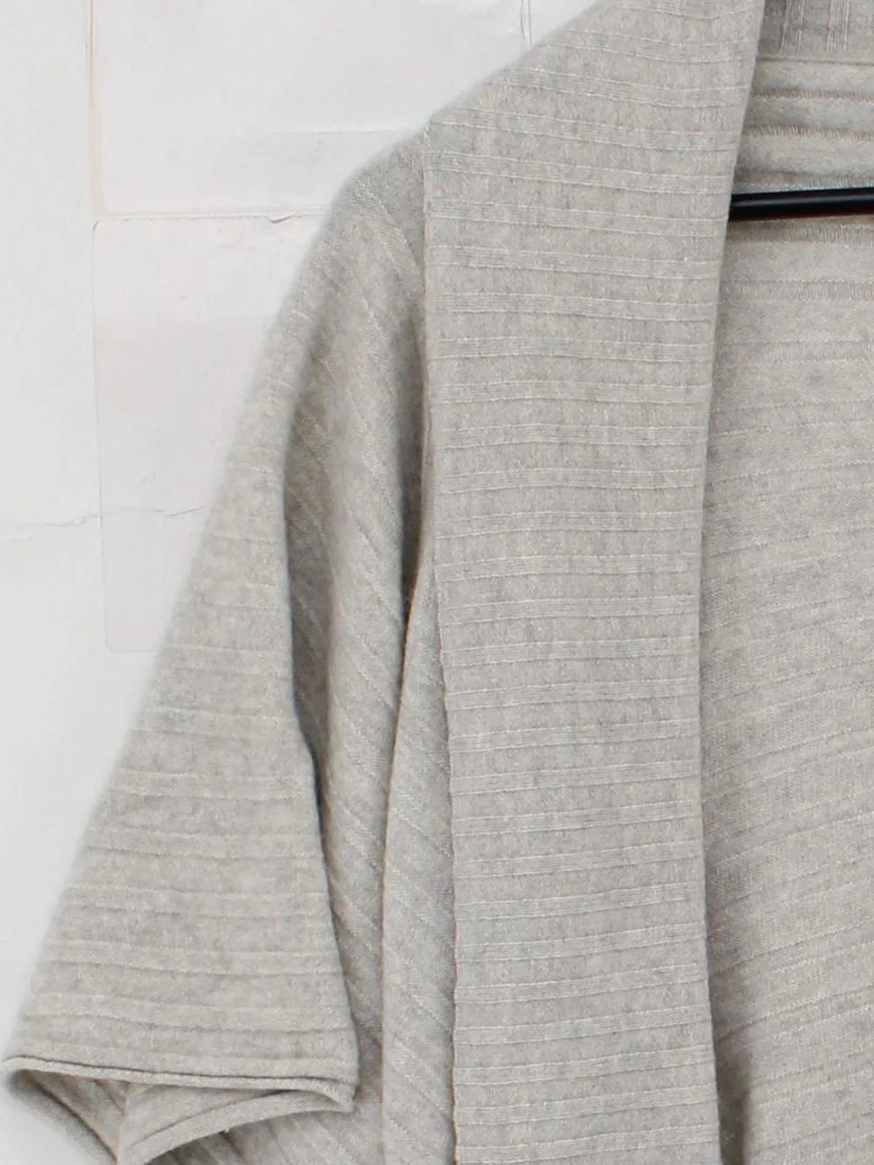 Club Monaco Women's Cardigan XS Grey 100% Cashmere V-Neck Cardigan - Image 4