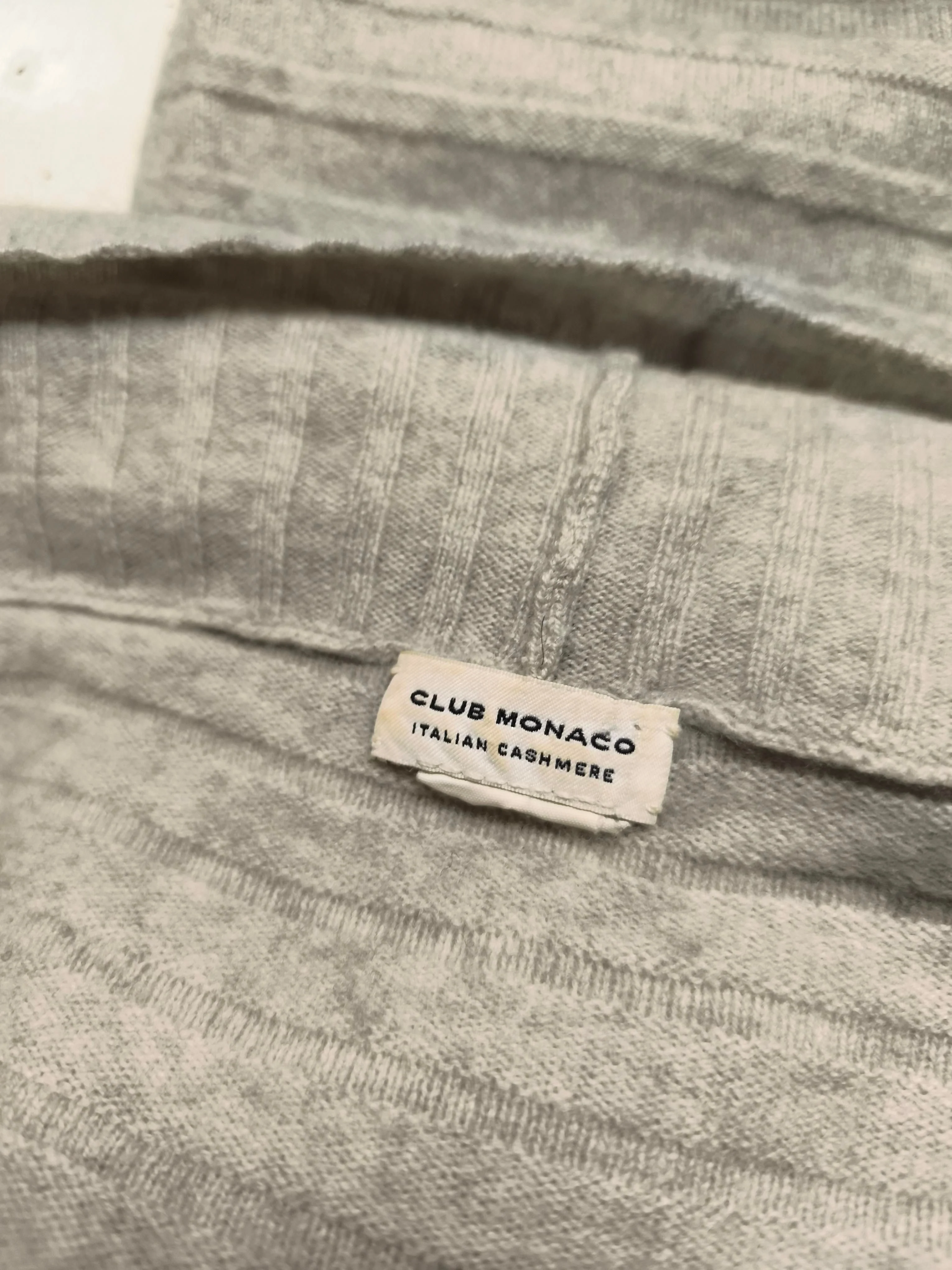 Club Monaco Women's Cardigan XS Grey 100% Cashmere V-Neck Cardigan - Image 5