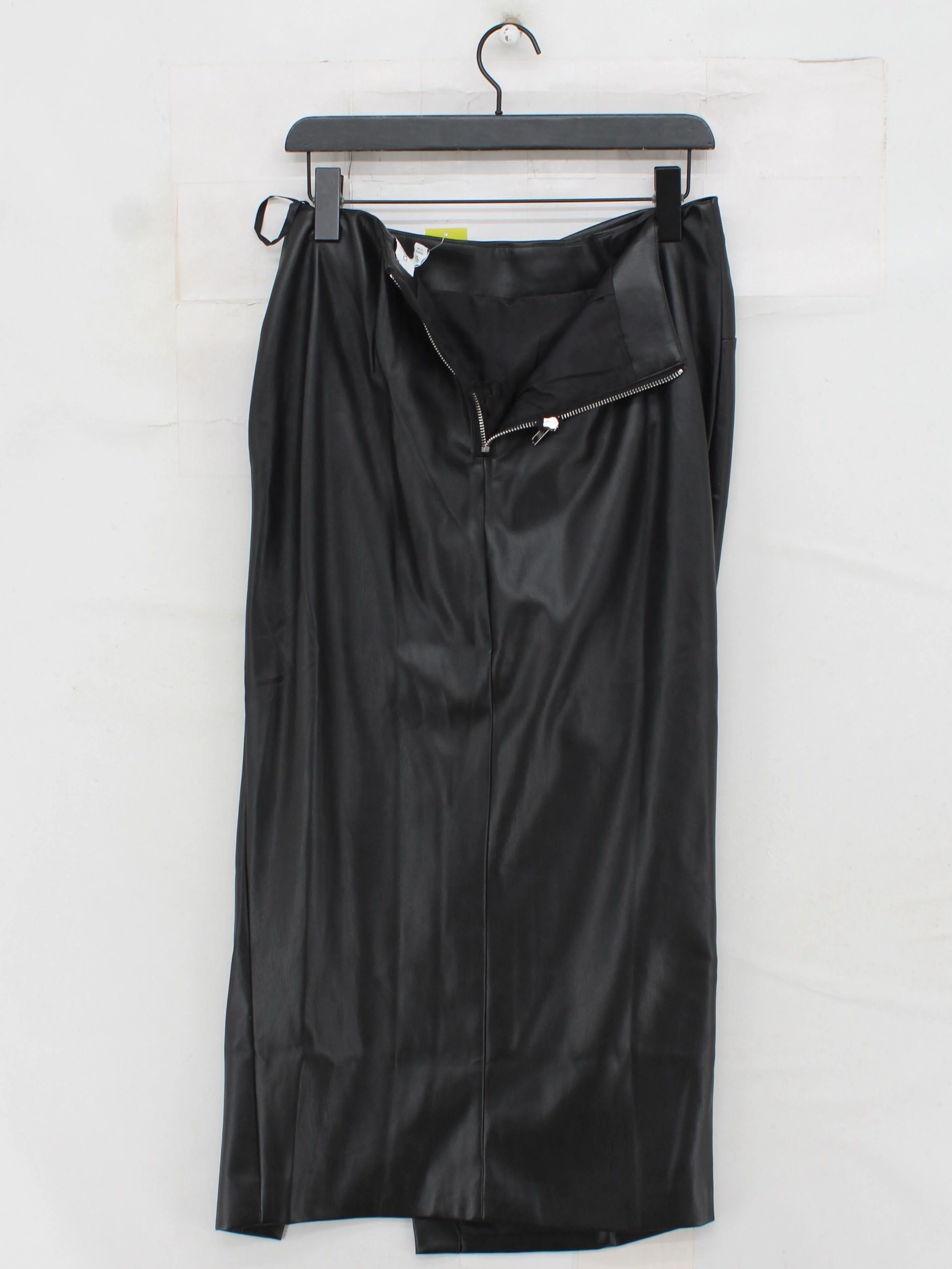 Coast Women's Midi Skirt UK 12 Black Faux Leather - Image 2
