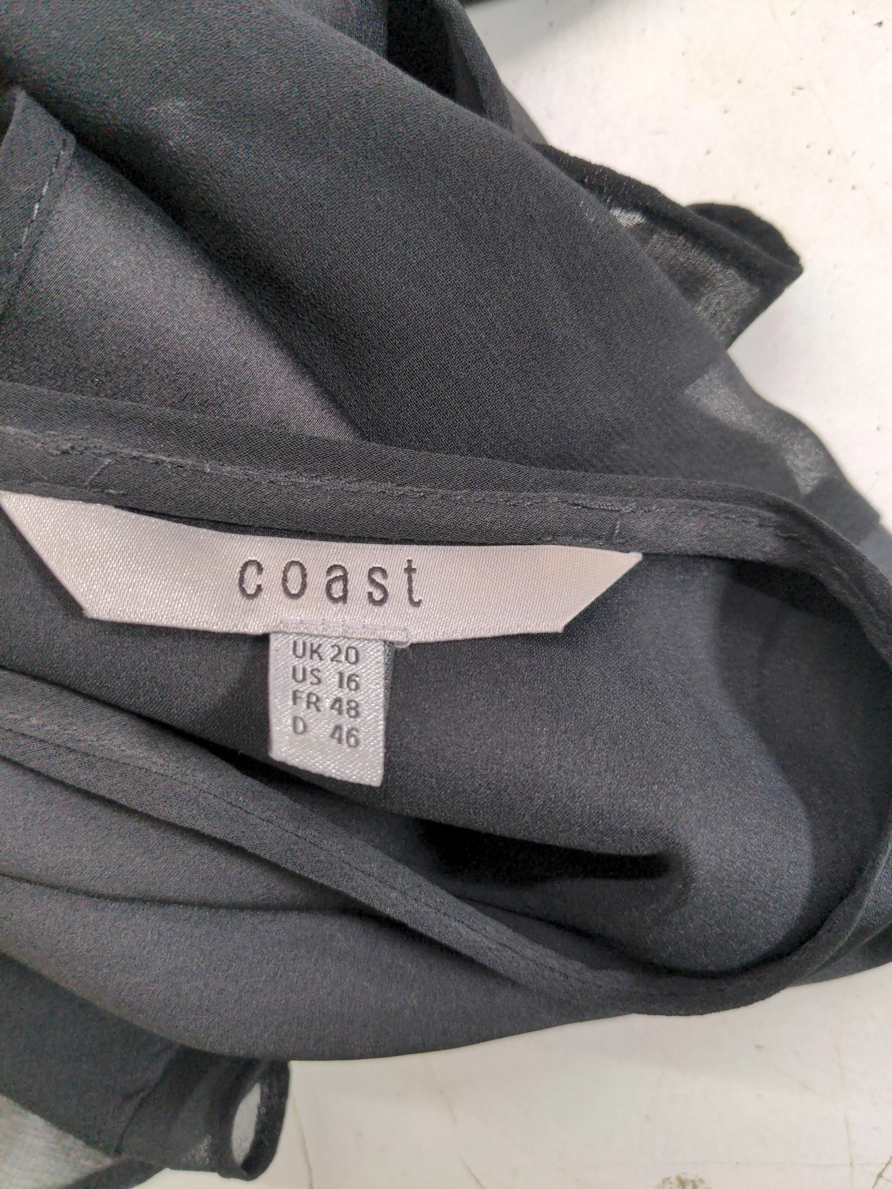 Coast Women's Top UK 20 Black 100% Polyester Short Sleeve Round Neck Basic - Image 6
