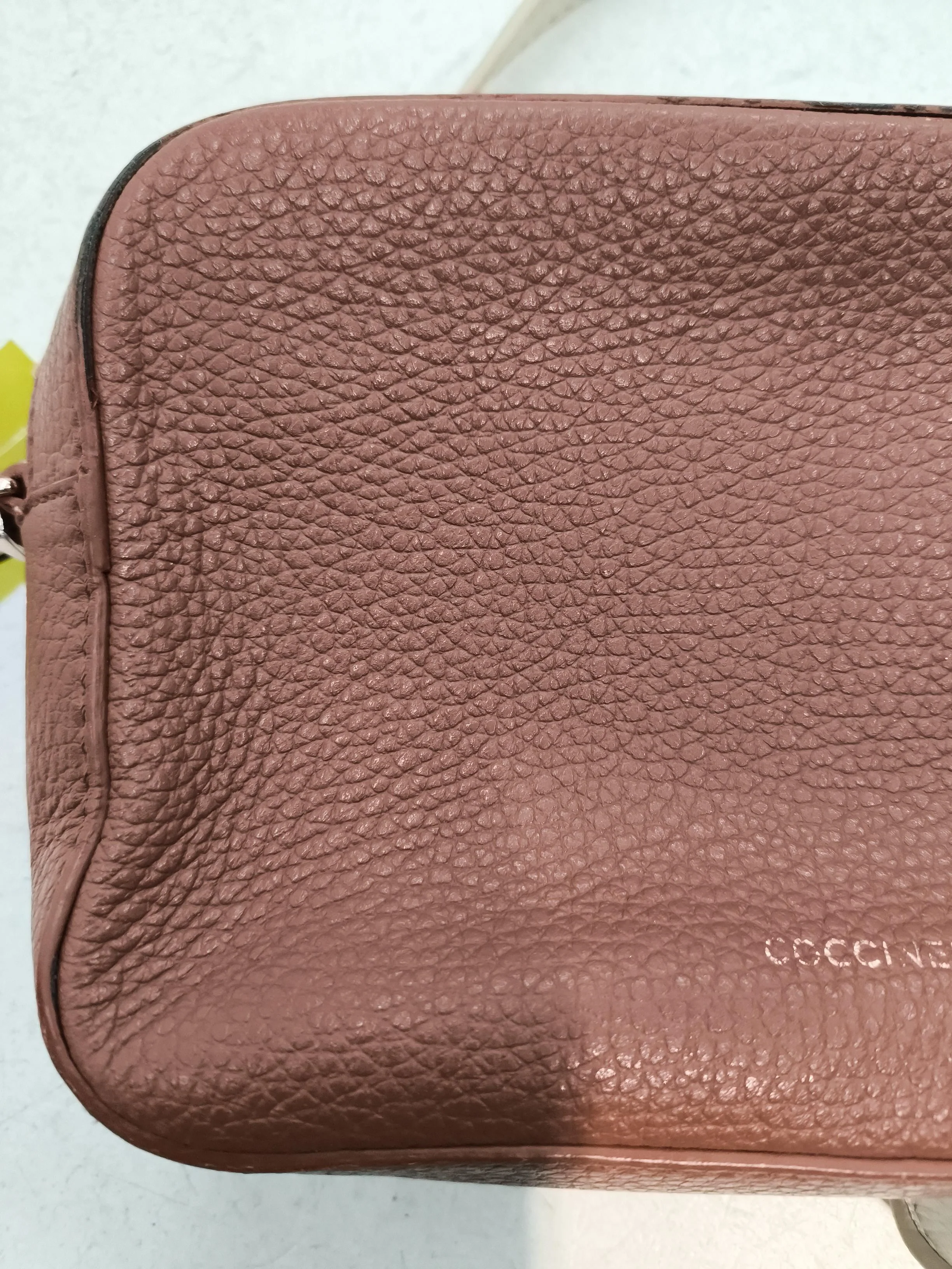 Coccinelle Women's Bag Tan 100% Leather Crossbody - Image 3