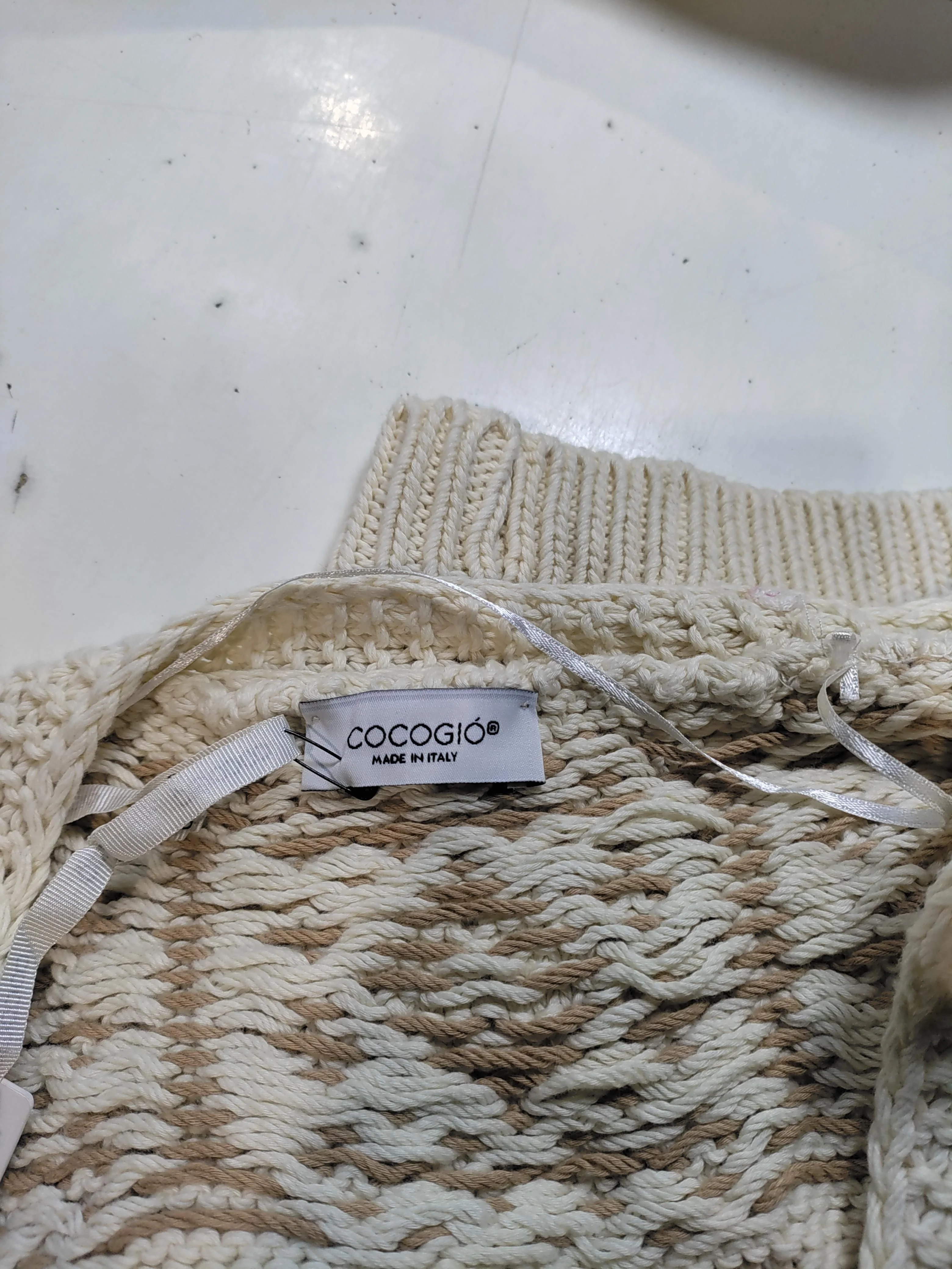 Cocogio Women's Jumper M Cream Geometric 100% Cotton V-Neck Vest - Image 5