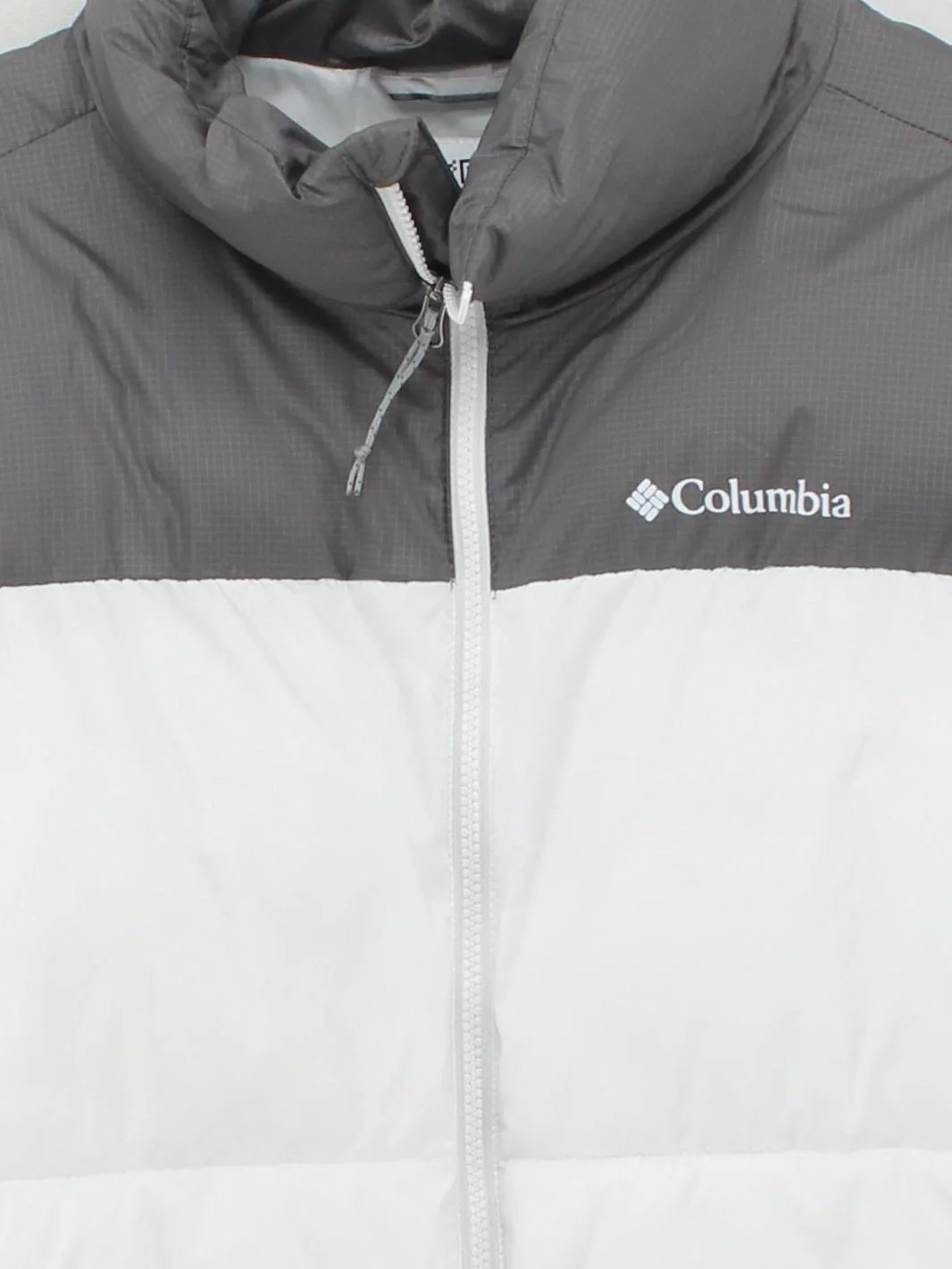 Columbia Parka jacket white - Image 3