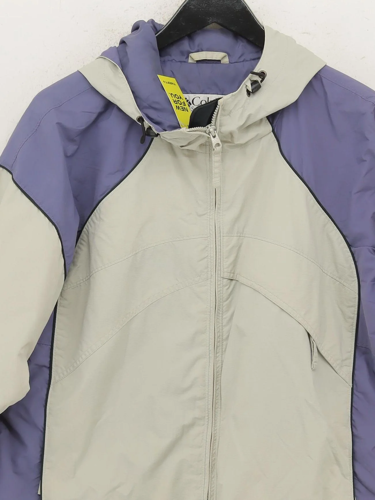Columbia Windbreaker jacket cream - Image 3