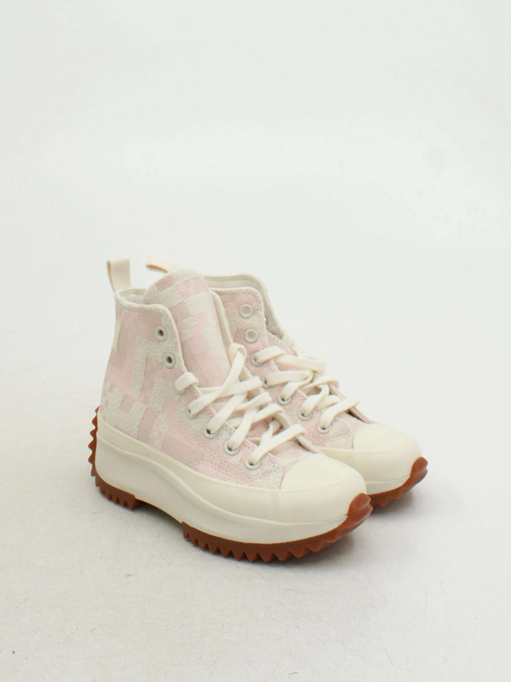 Converse Women's Trainers UK2.5 in Pink RRP £91 - Image 4