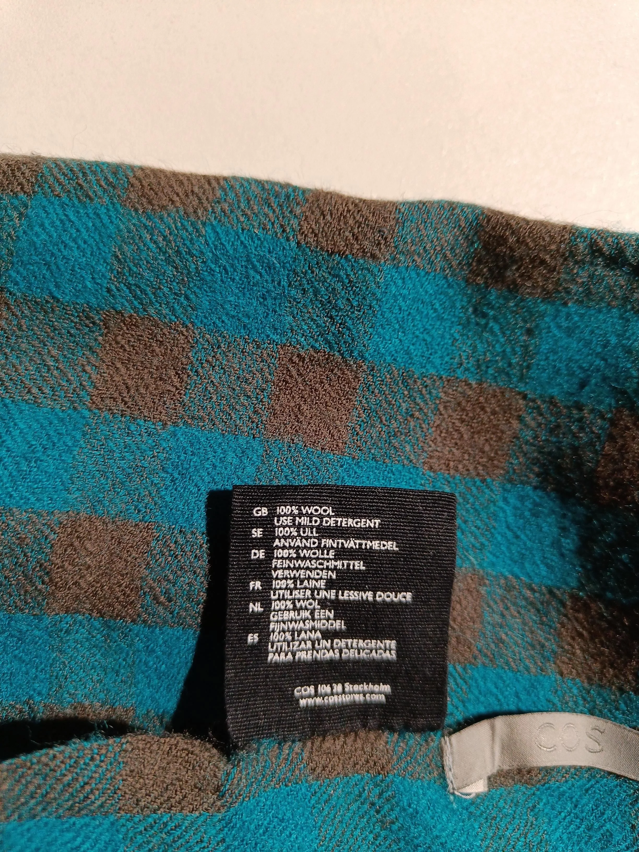 COS Men's Scarf Blue Checkered 100% Wool Scarf - Image 6