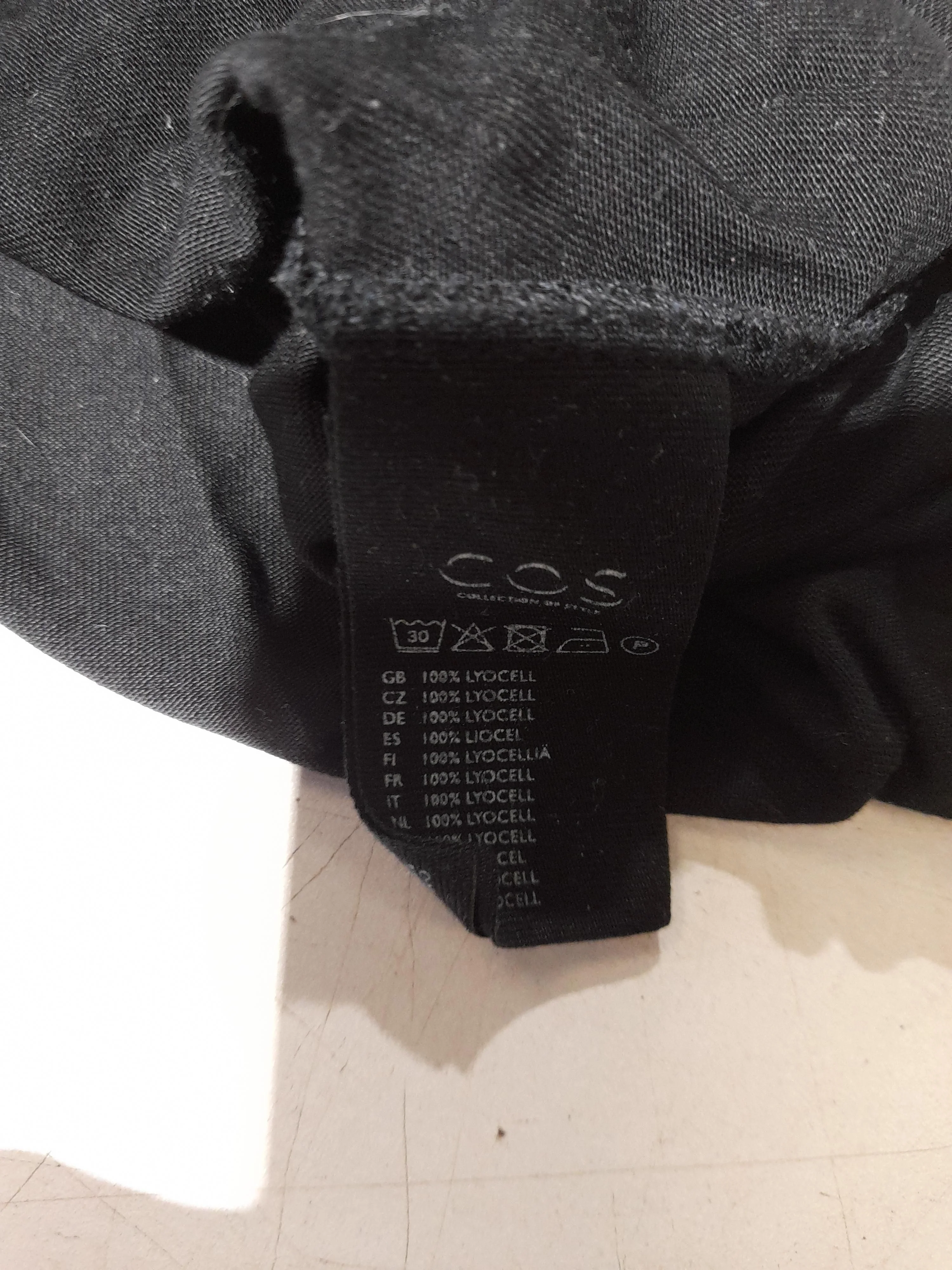 COS T-Shirt Mini Dress L in Black - Image 8