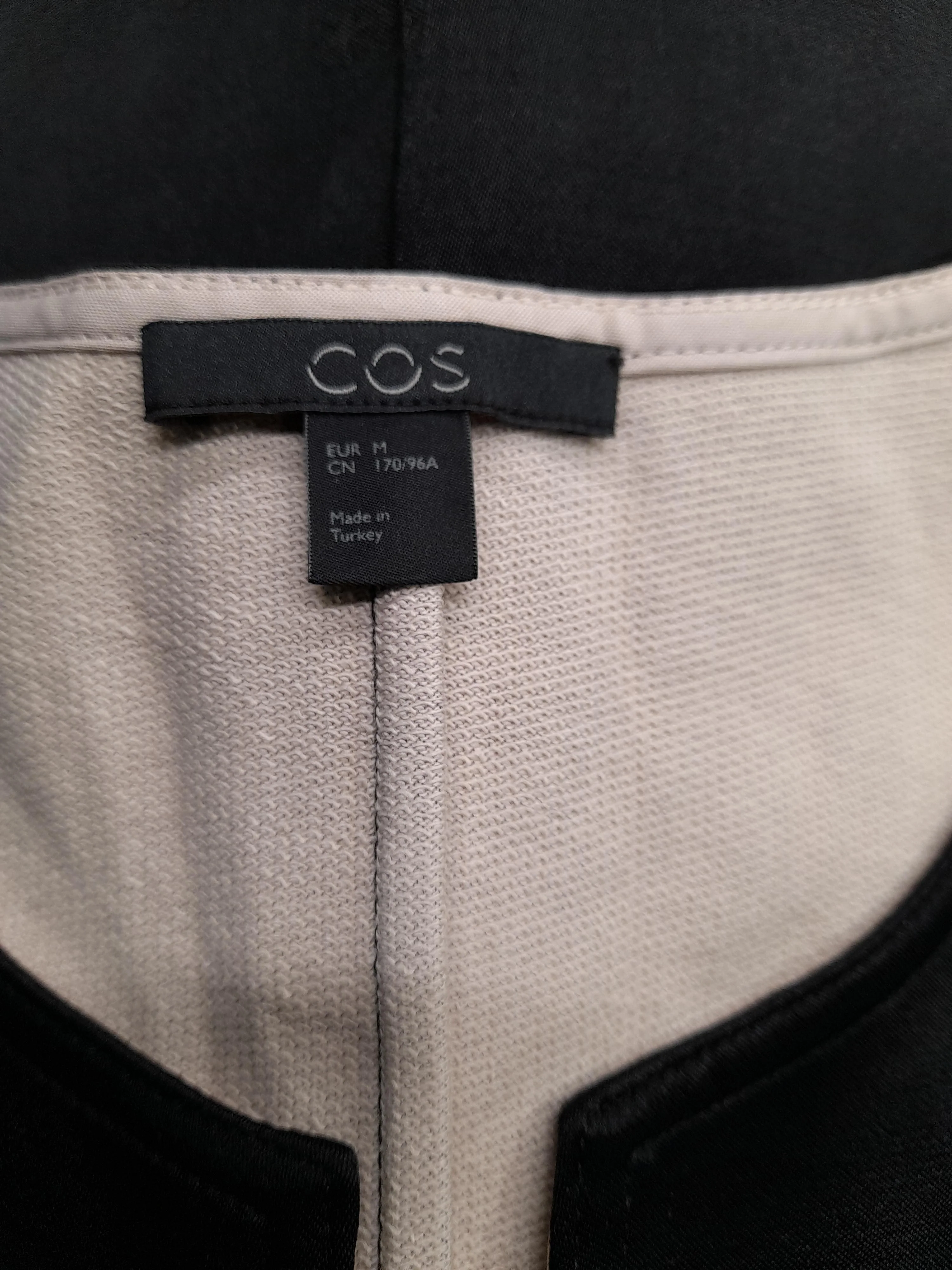 COS T-Shirt Mini Dress M in Black - Image 5