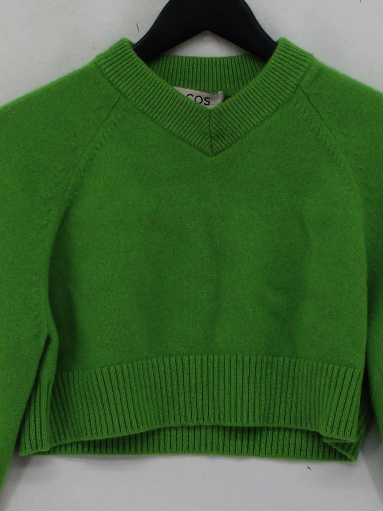 COS Women's Jumper S Green 100% Wool V-Neck Pullover - Image 3