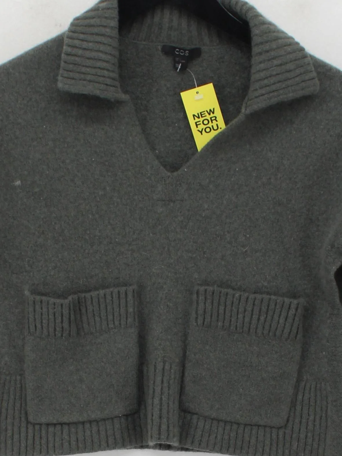 COS Women's Jumper S Green 100% Wool V-Neck Pullover - Image 3
