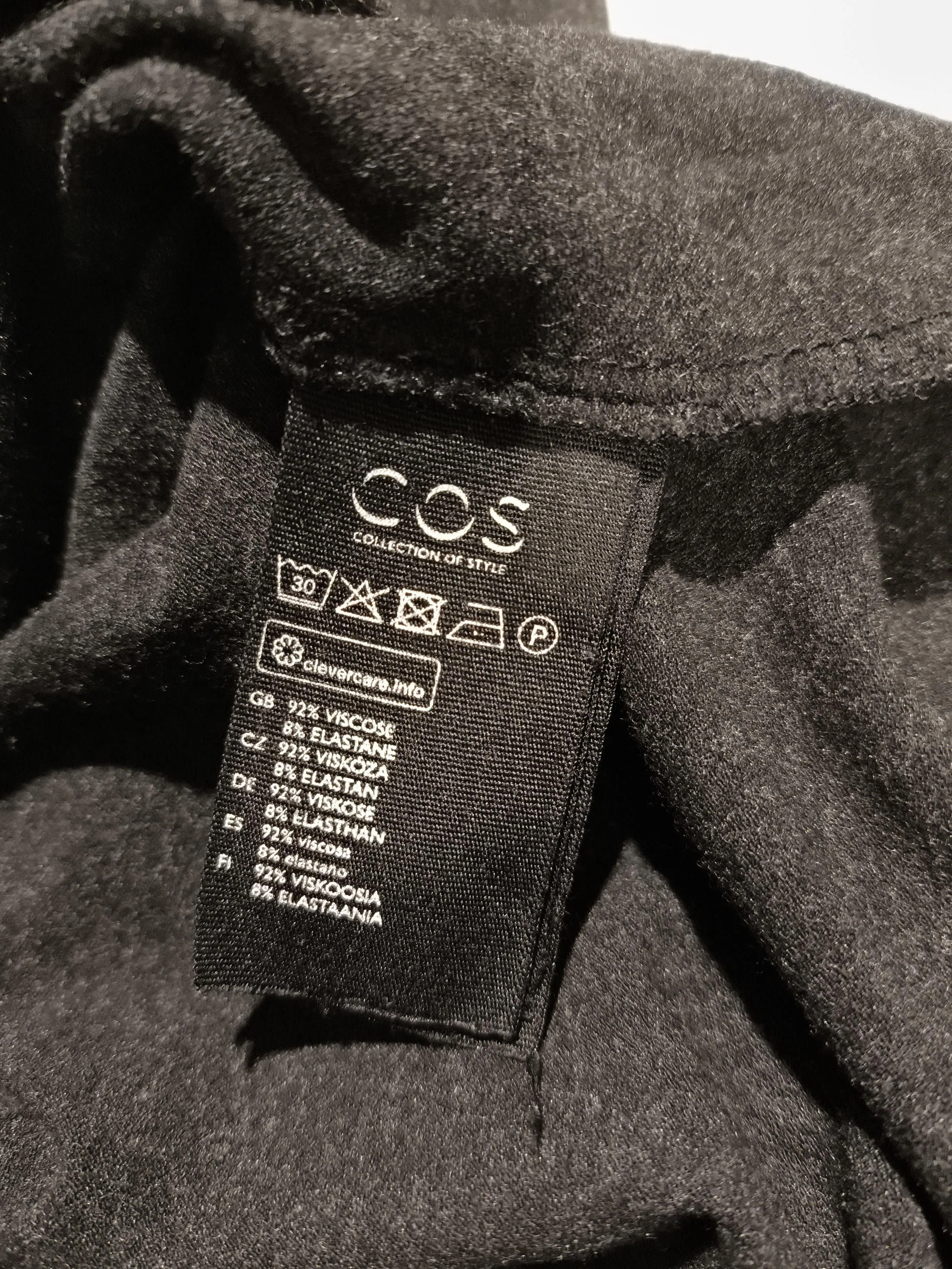 COS Women's Top S Black Viscose with Elastane Short Sleeve V-Neck Tunic - Image 6